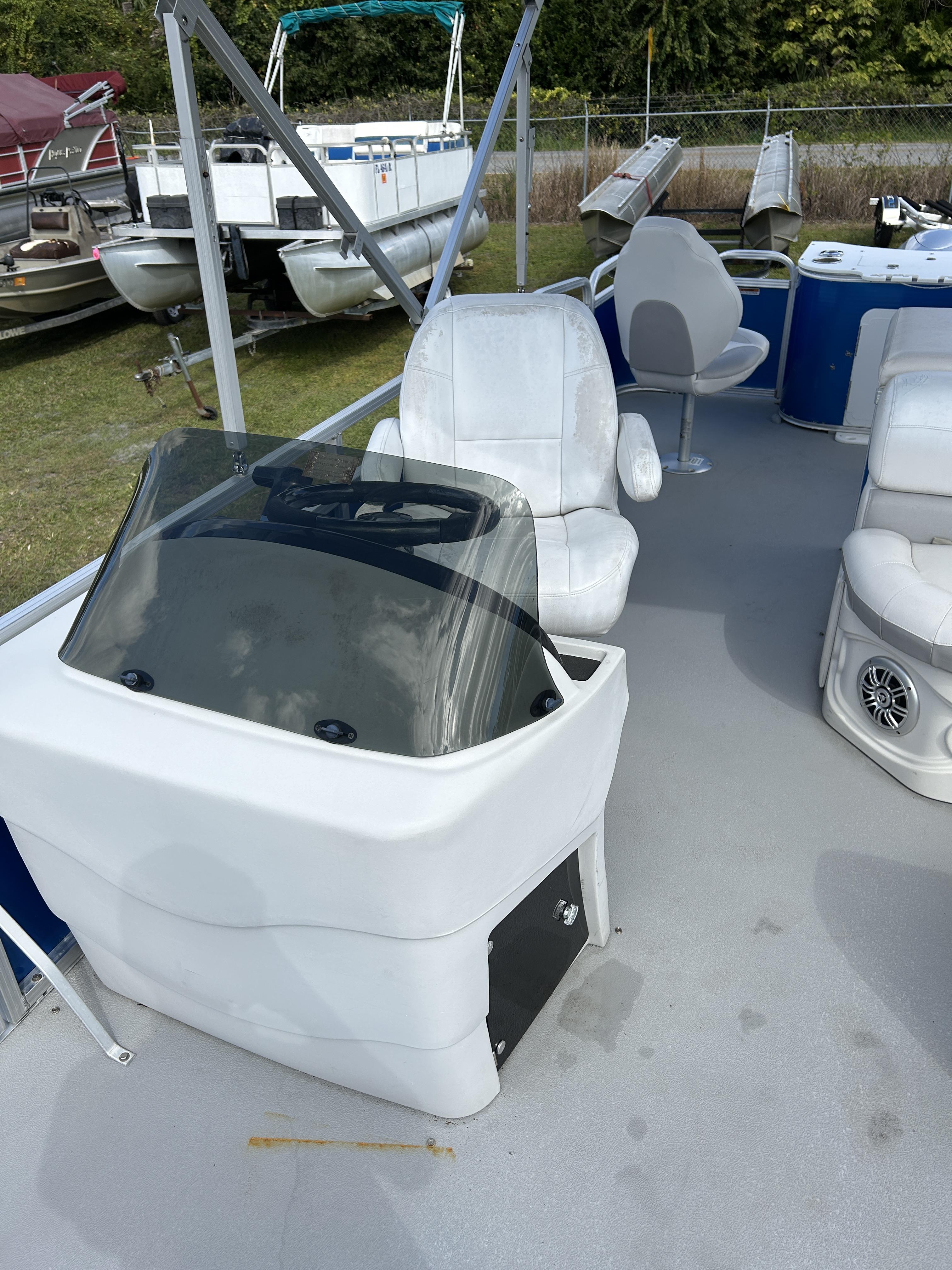 2016 Avalon QUADFISH 20 - Photo 4