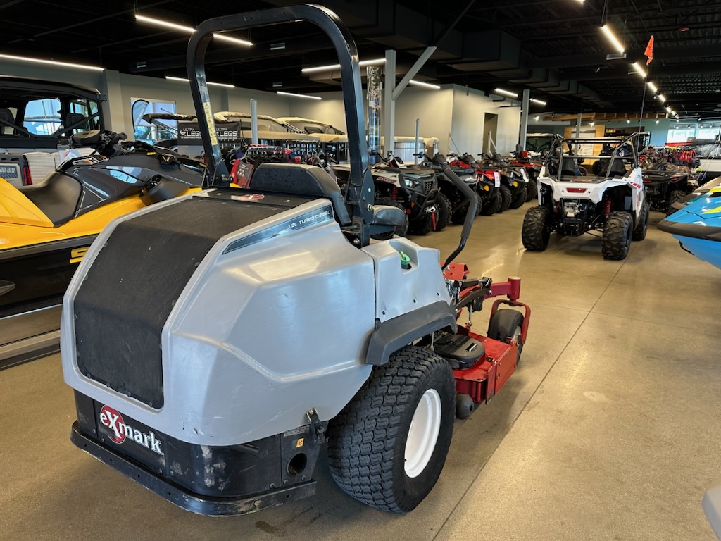 2017 Exmark LZS80TDYM604W0 - Photo 4