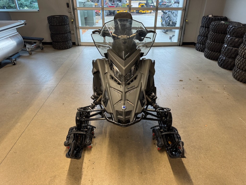 Polaris 650 Indy Adventure 137 Image