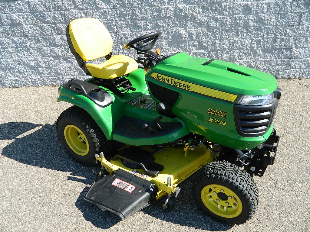John Deere X758 Diesel, 4-Wheel drive, 54" Mower, 47" 2-Stage Snowblower