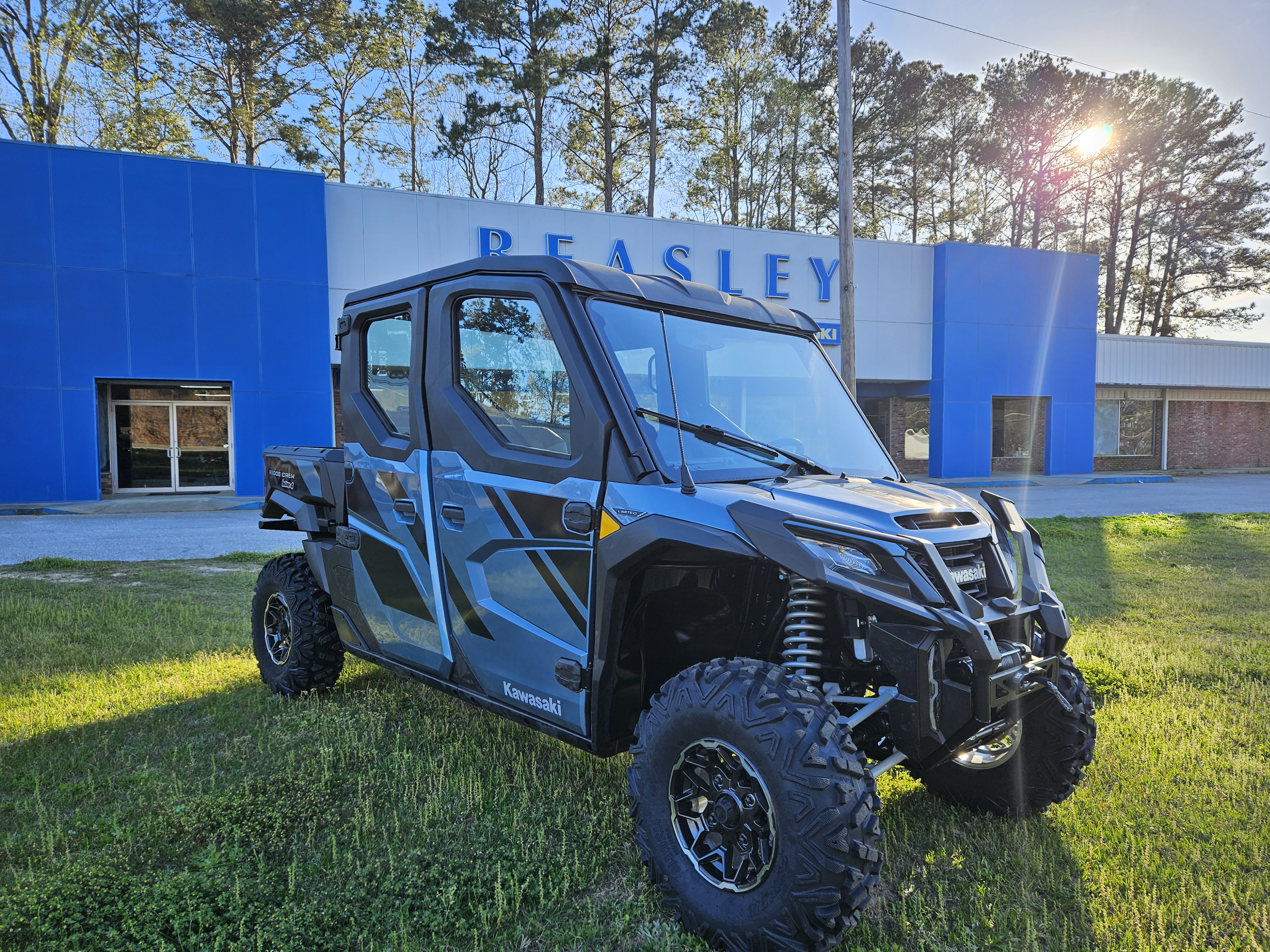 2025 Kawasaki RIDGE® XR Crew Limited HVAC - Photo 5