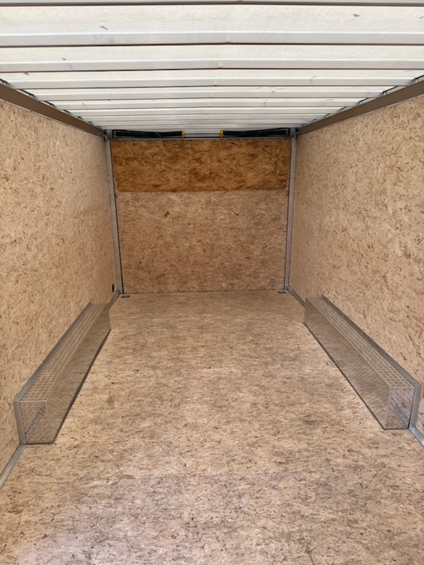 2027 E-Z Hauler photo 3