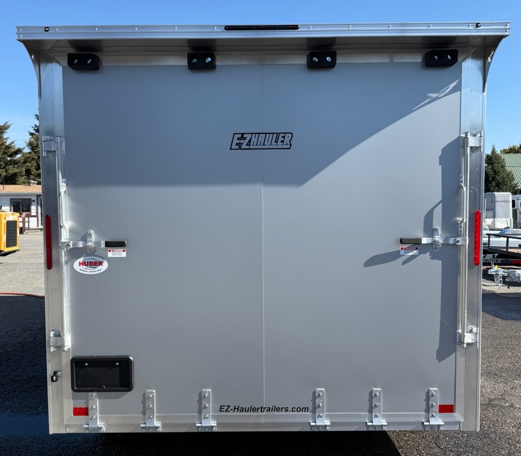 2027 E-Z Hauler photo 2