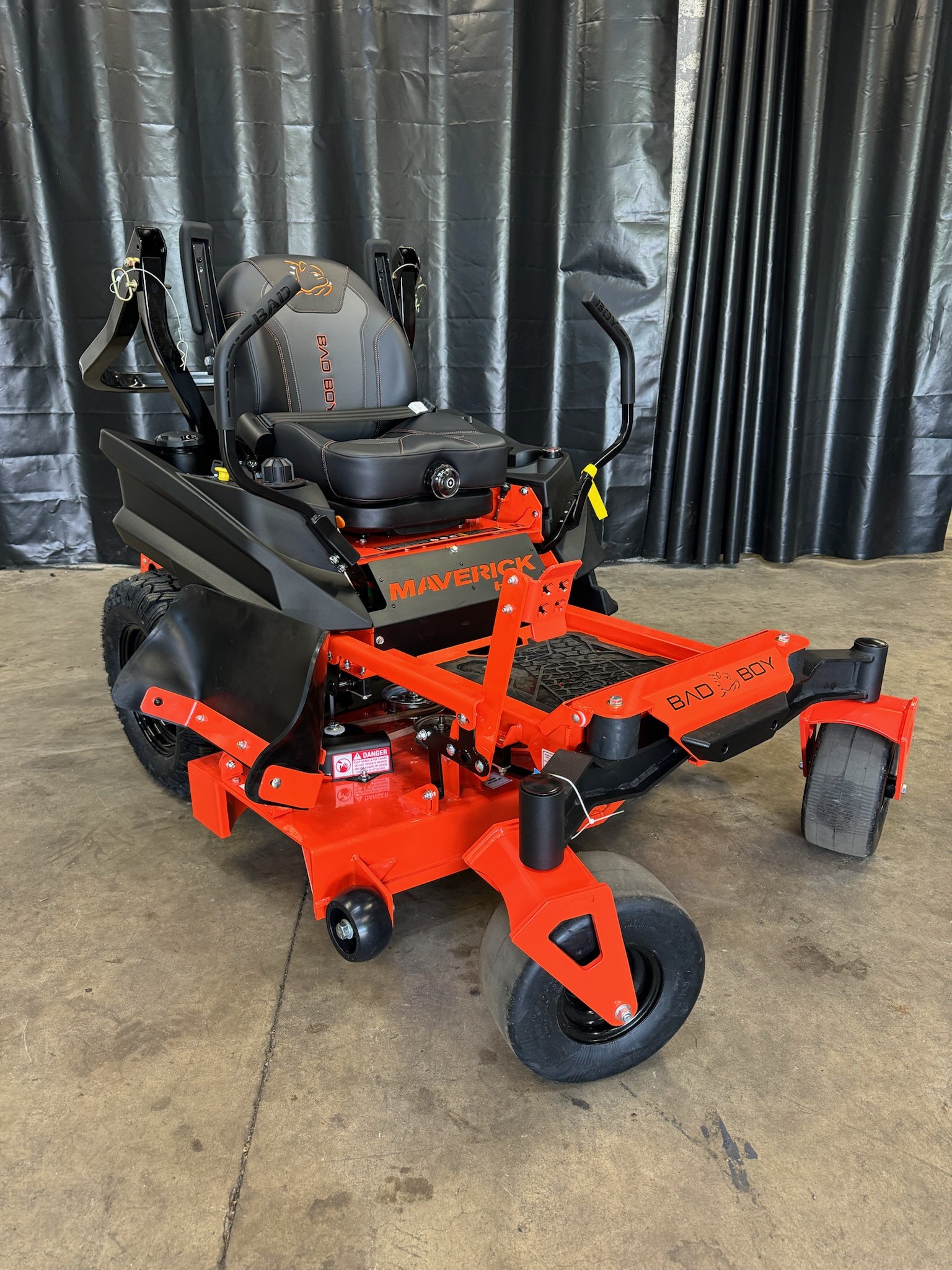 2025 Bad Boy Maverick HD Kawasaki 48" FX691V