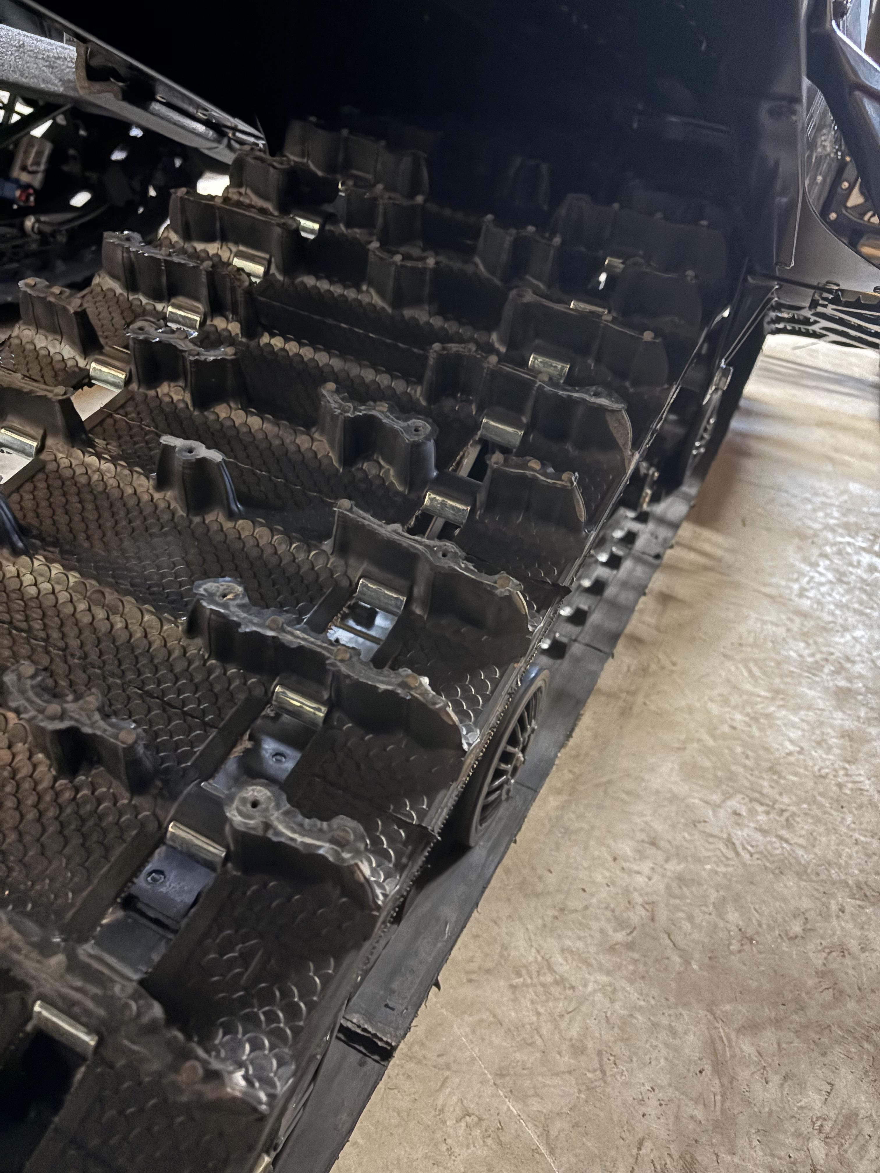 2025 Polaris RMK® KHAOS® 146 850 - Photo 6