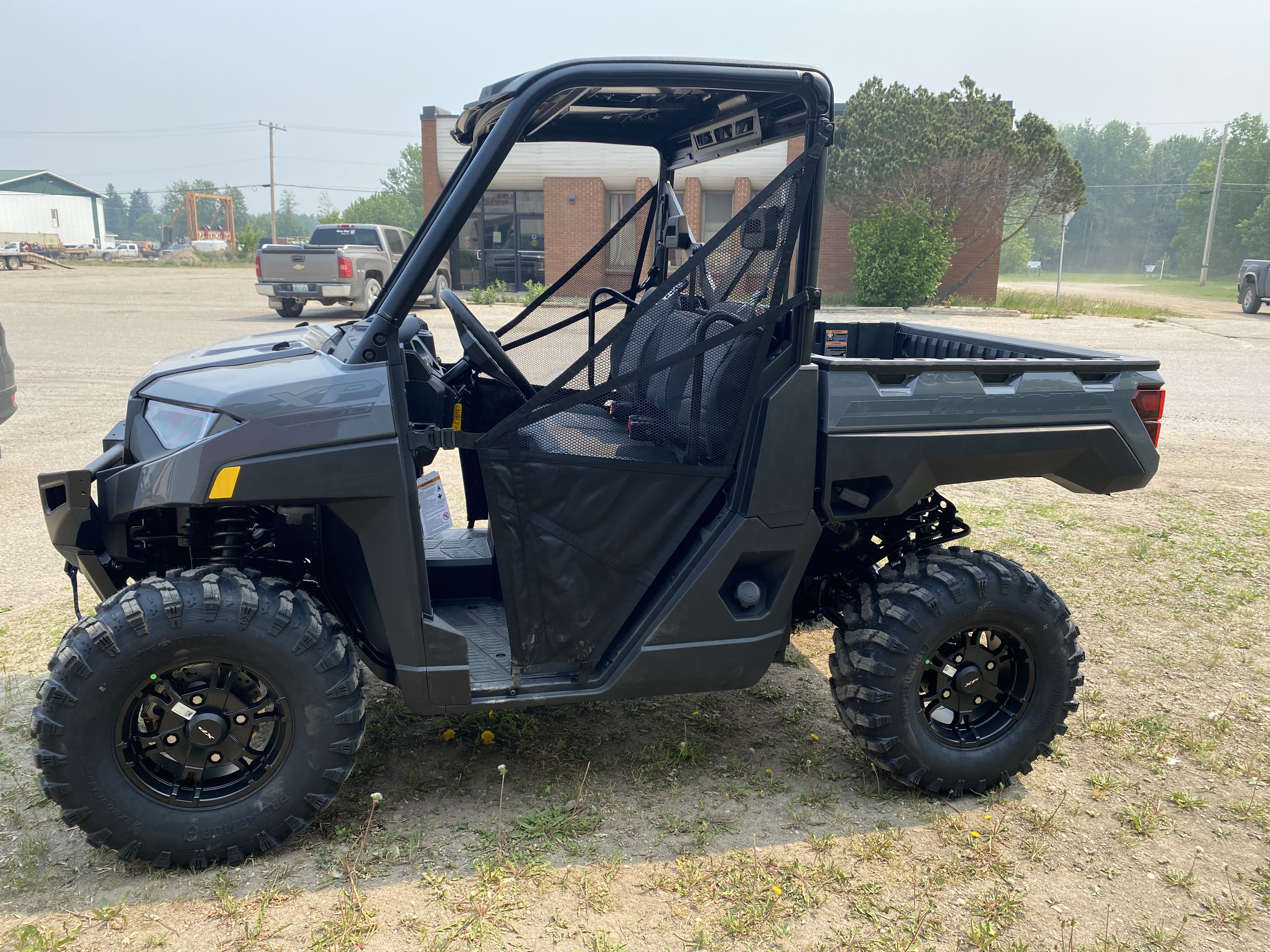 2025 Polaris Ranger XP® 1000 Premium - Photo 10