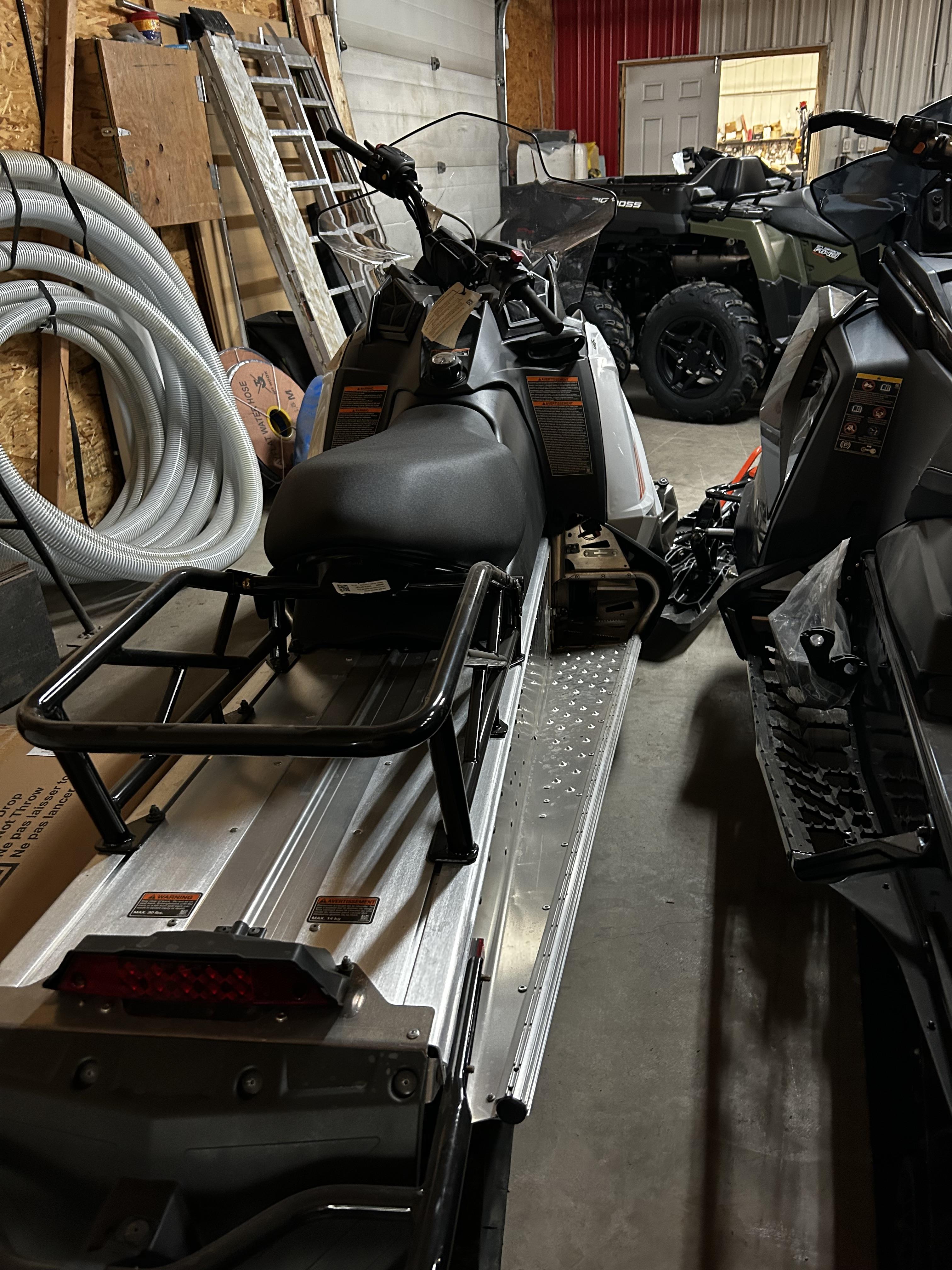 2024 Polaris 550 Voyageur 144 - Photo 3