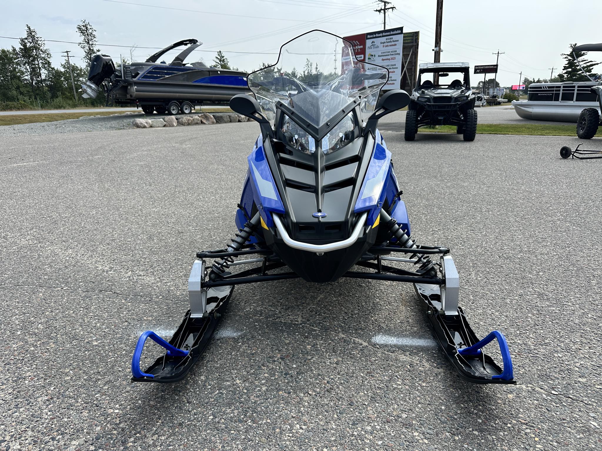 2024 Polaris 550 VOYAGEUR LXT 144 ES NORTHSTAR ED. - BLU/BLK-RAW-RAW-STD - Photo 8