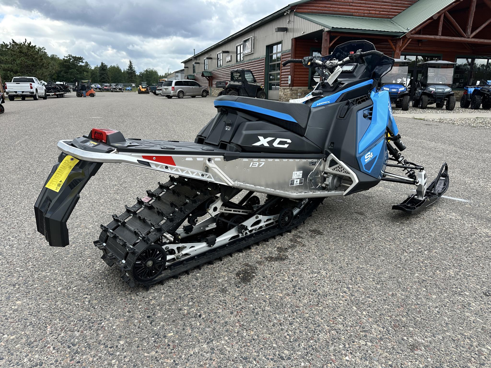 2024 Polaris S4 INDY XC 137 ES - Photo 5