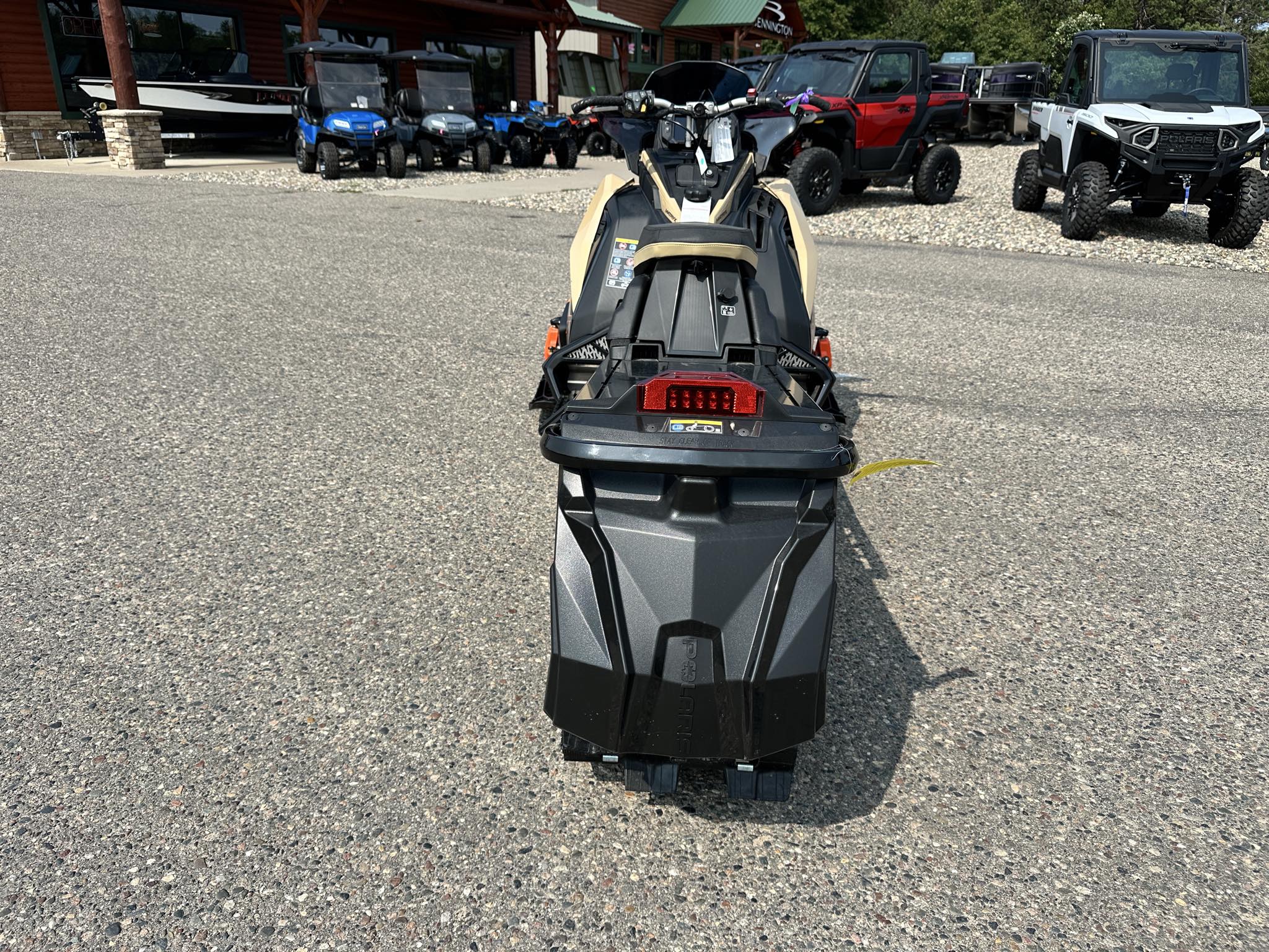 2024 Polaris BOOST SWITCHBACK ASSAULT 146 ES - Photo 9