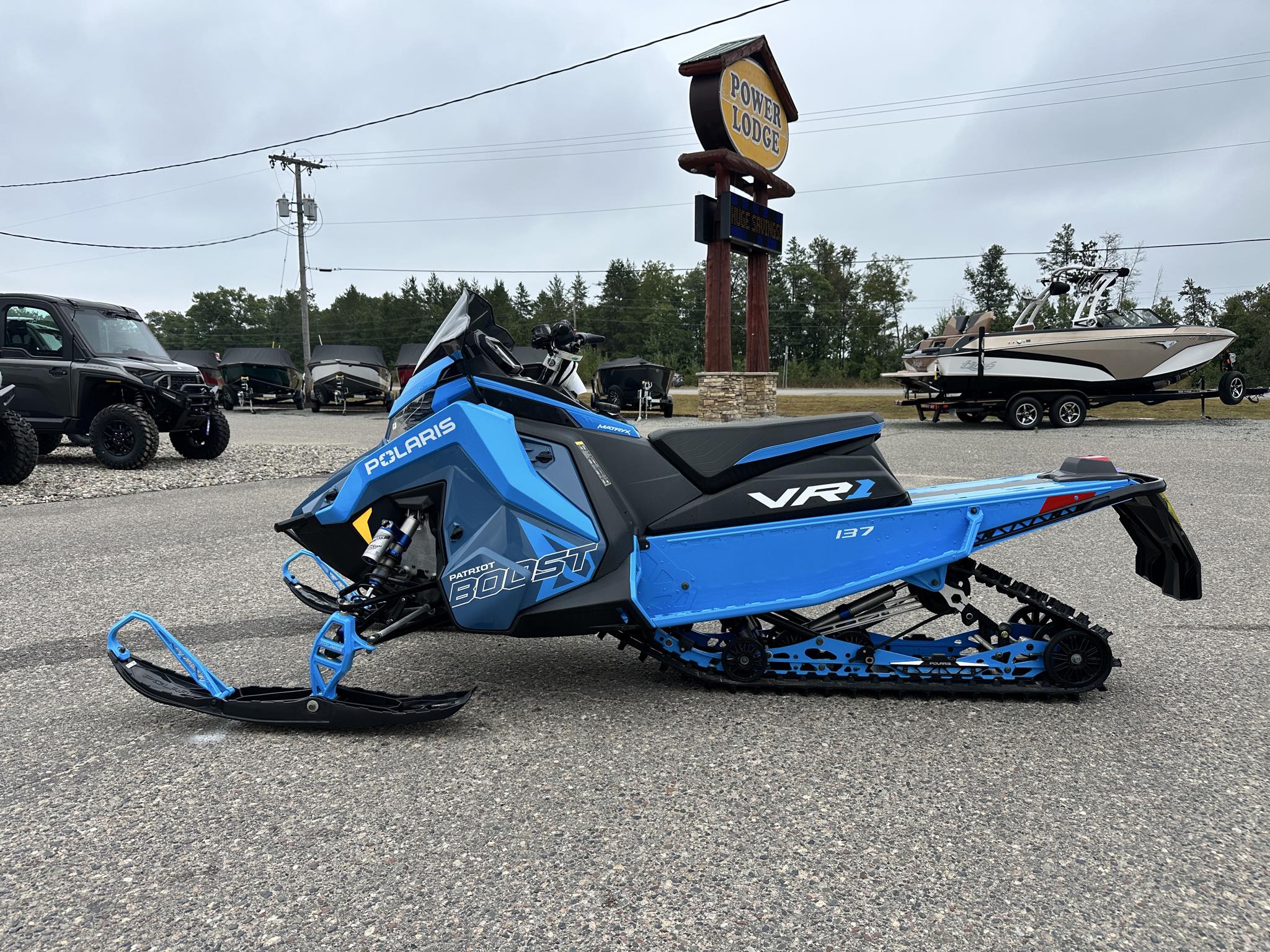 2024 Polaris BOOST INDY VR1 137 ES - BLU/BLU-BLU-BLU-7s - Photo 9