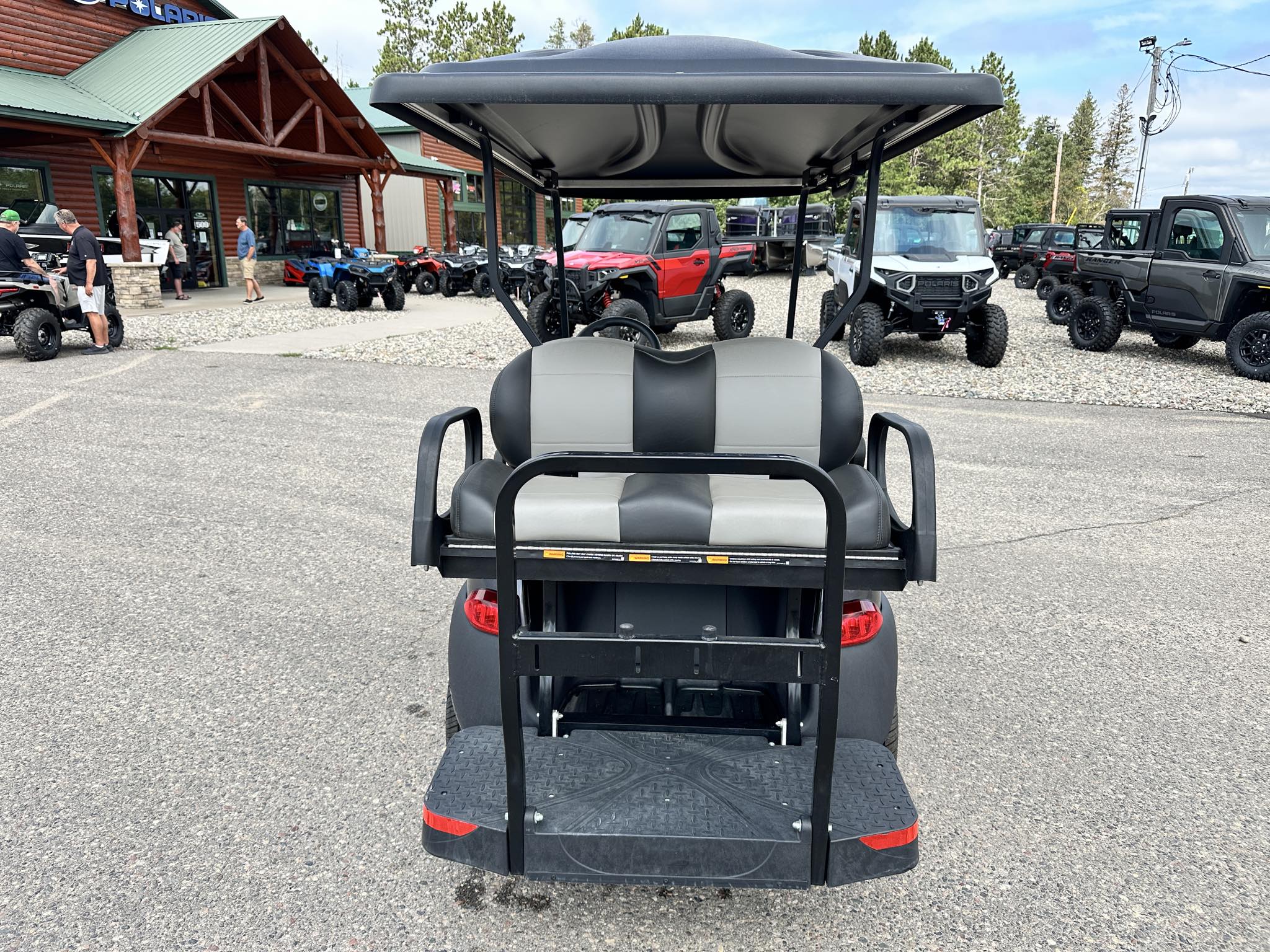 2024 Club Car 4 PASSENGER ELECTRIC (AC) - Photo 2