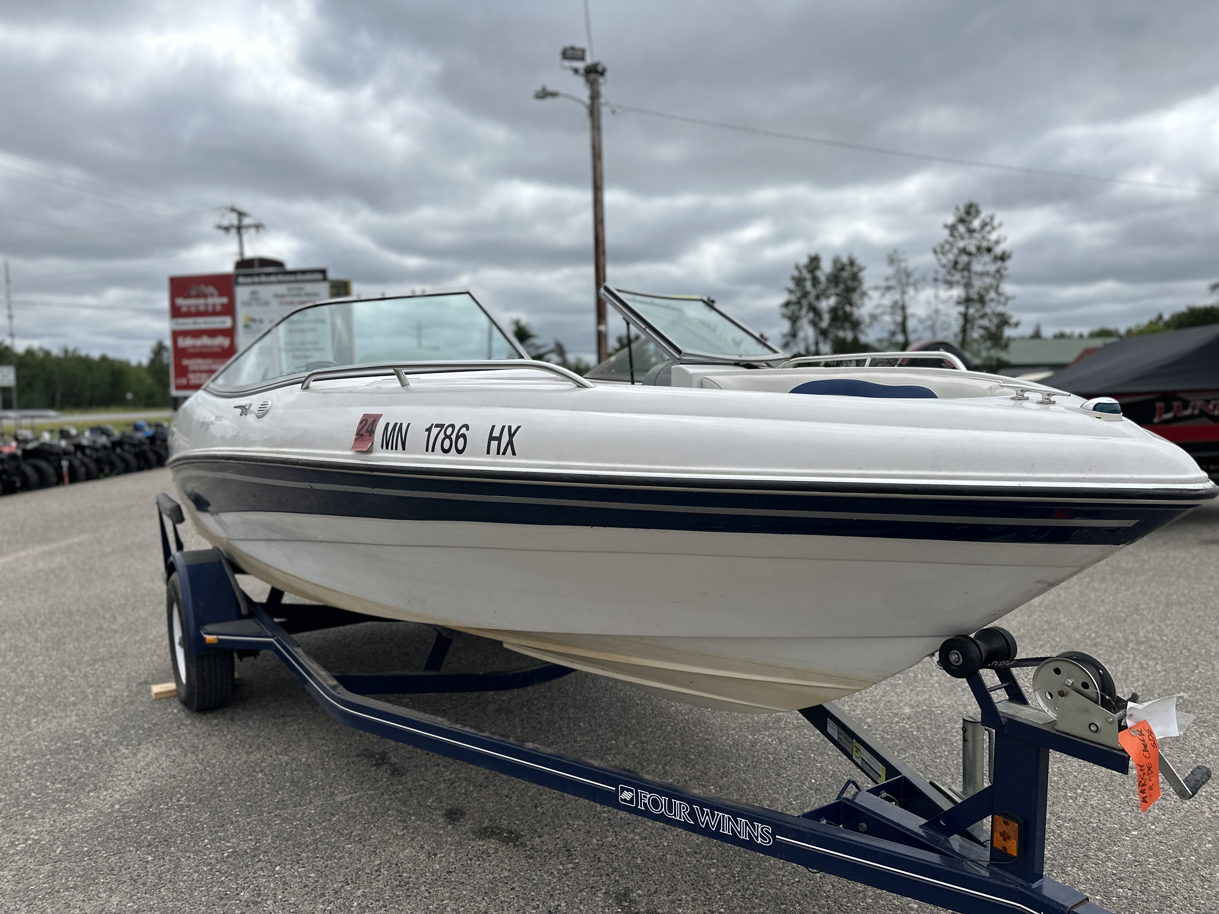2000 Four Winns 180 Horizon - Photo 6