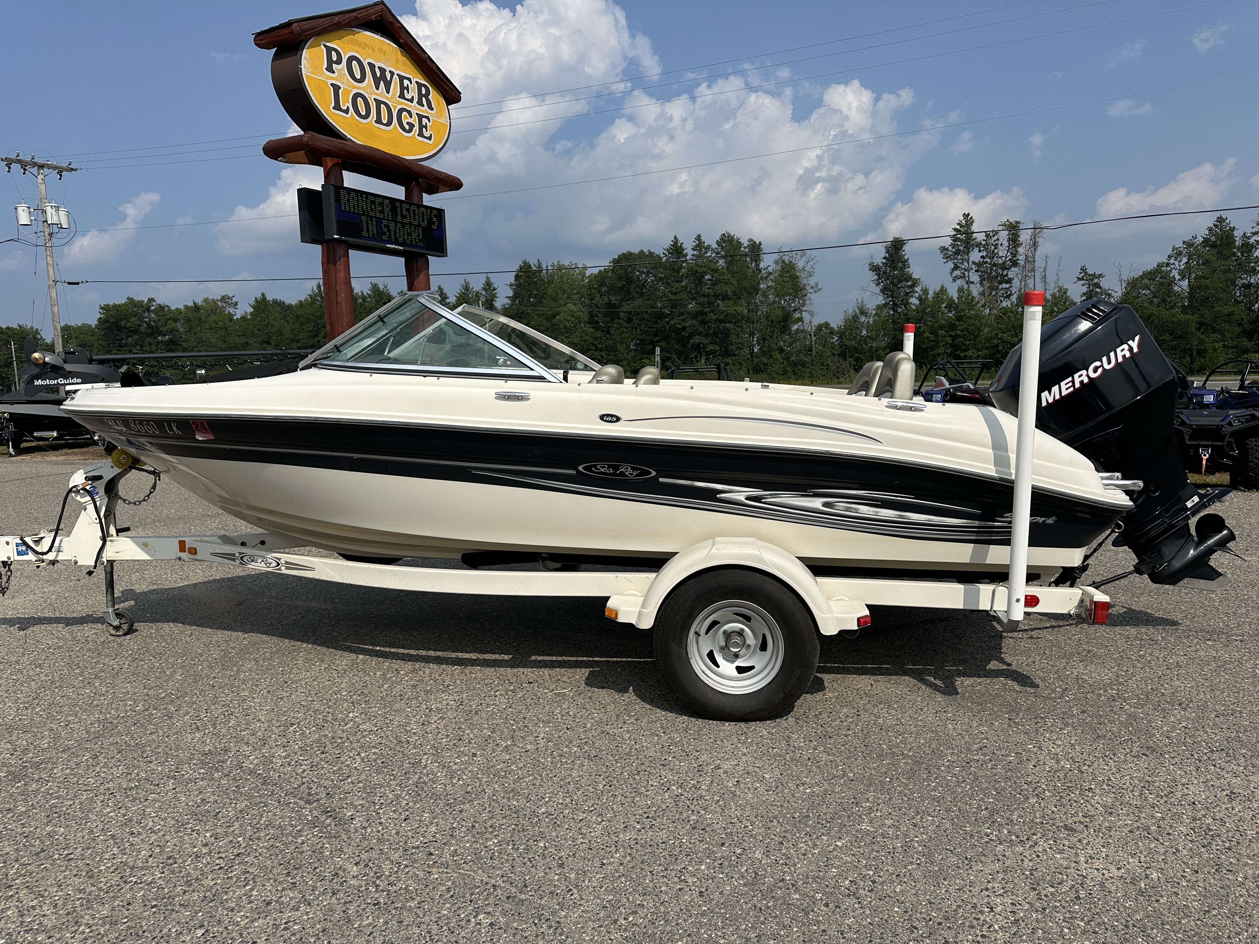 2006 Sea Ray 185 Sport