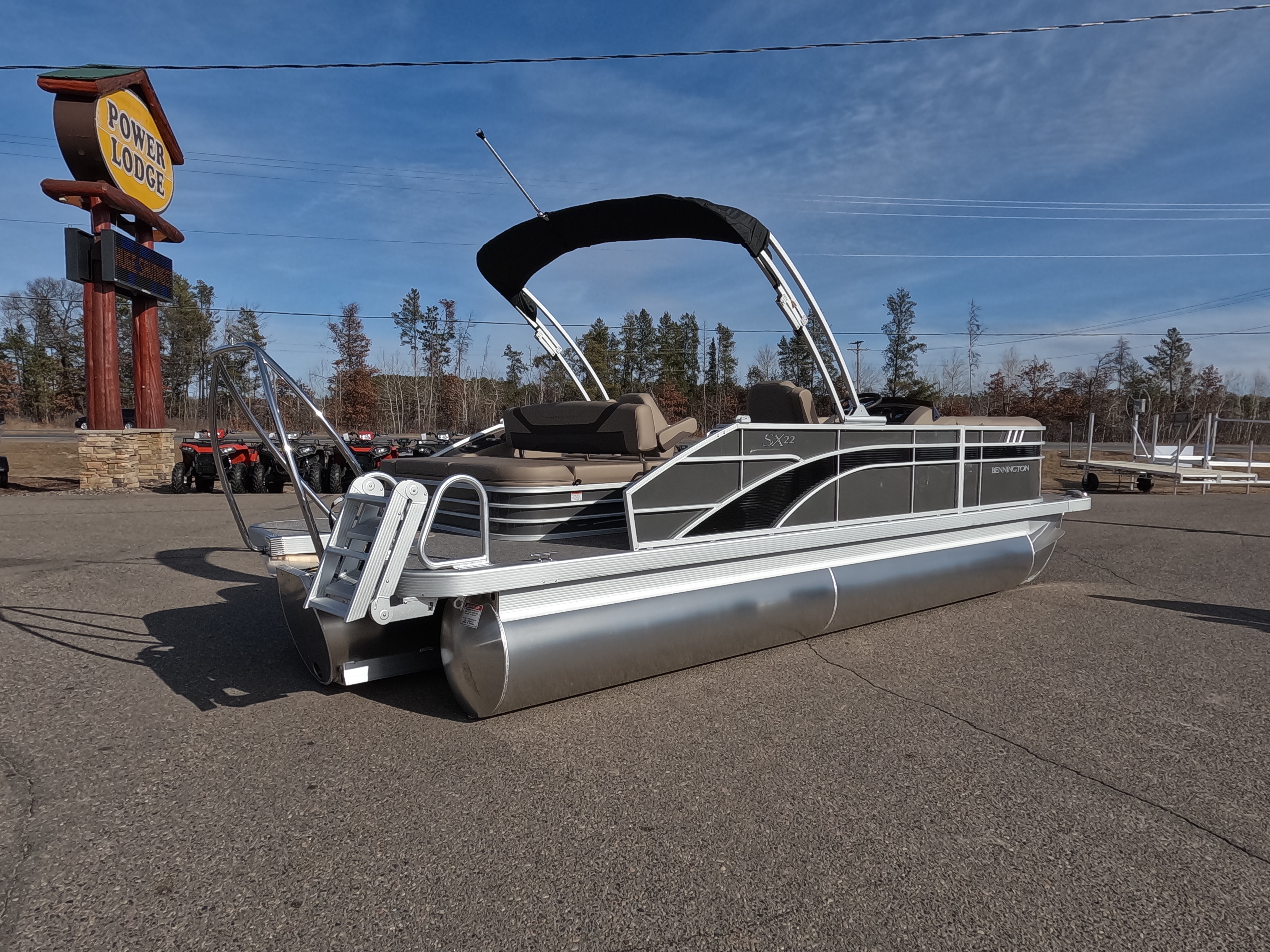 2025 Bennington 22 SXSB W/ 90HP YAMAHA - Photo 2
