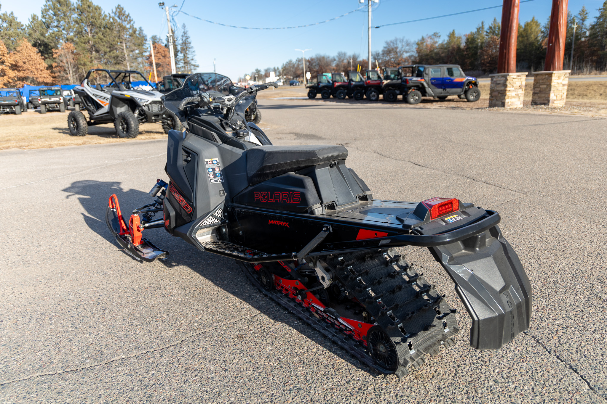 2023 Polaris 850 INDY XCR 128 - Photo 7