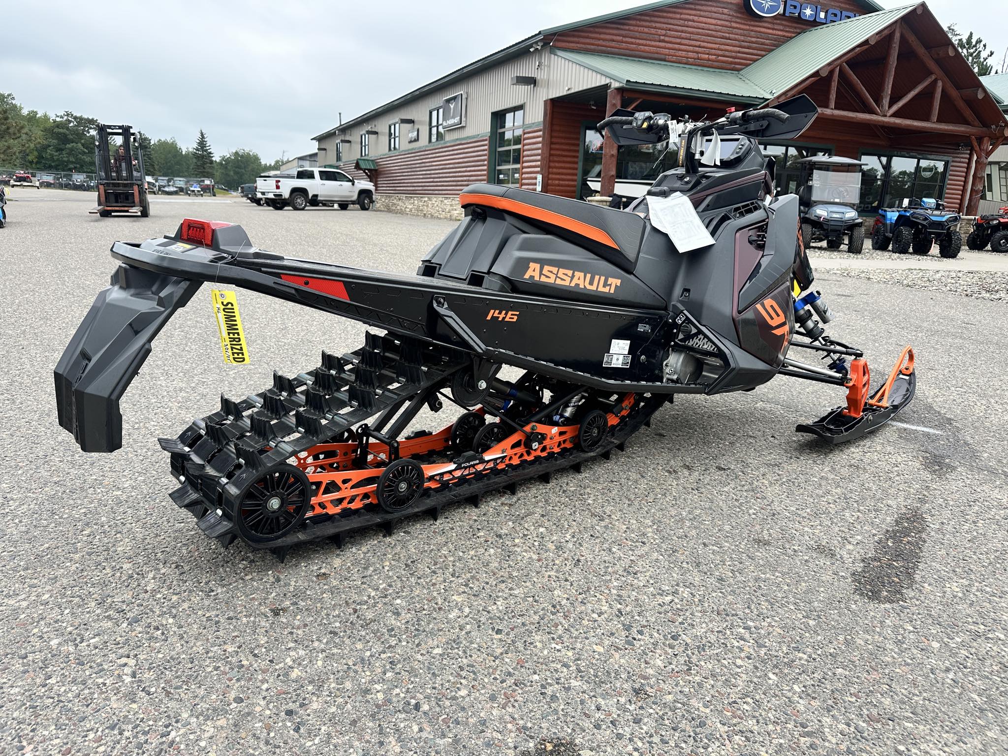 2025 Polaris 9R SWITCHBACK ASSAULT 146 - Photo 3