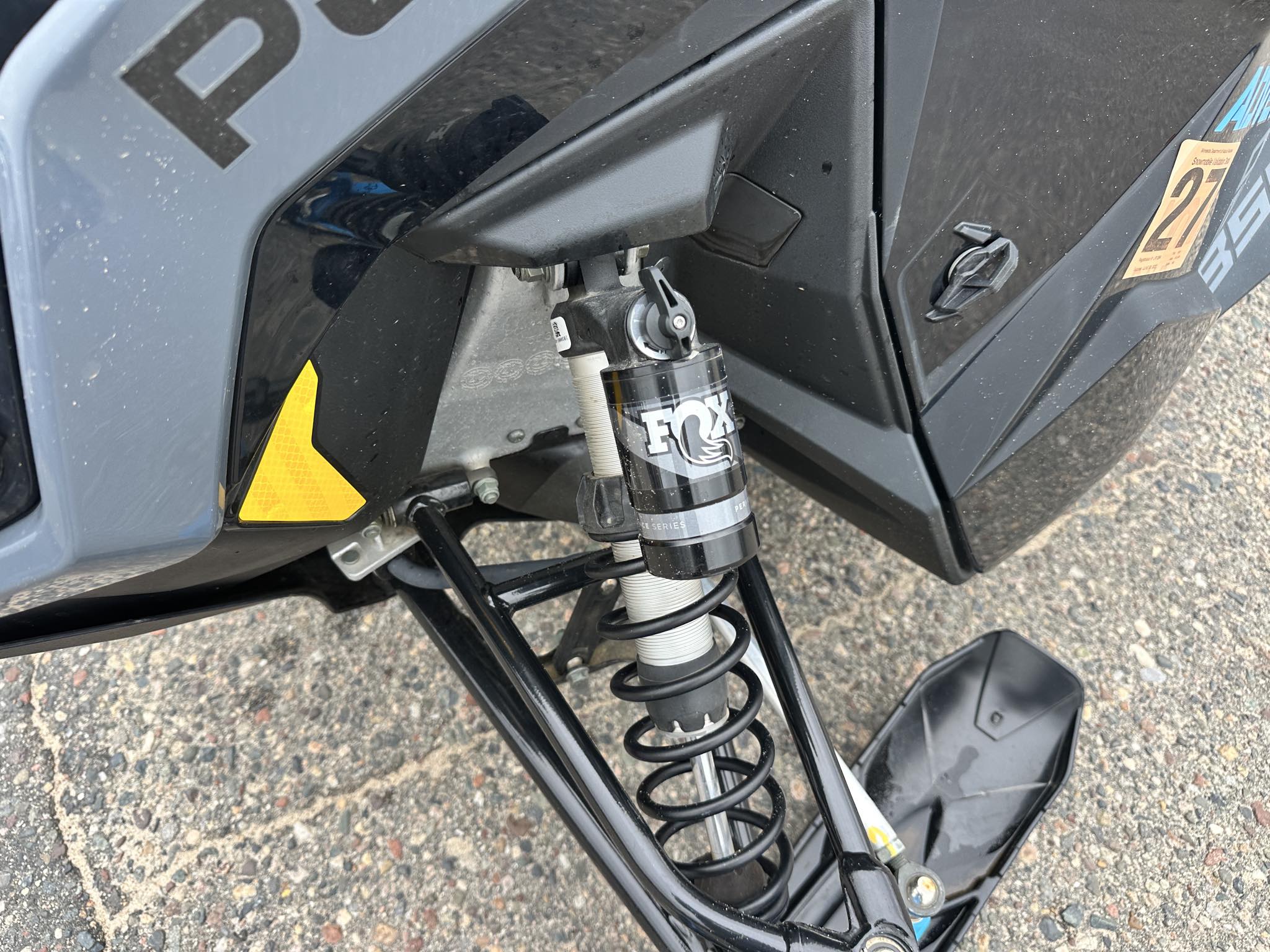 2022 Polaris 850 INDY ADVENTURE 137 - Photo 3