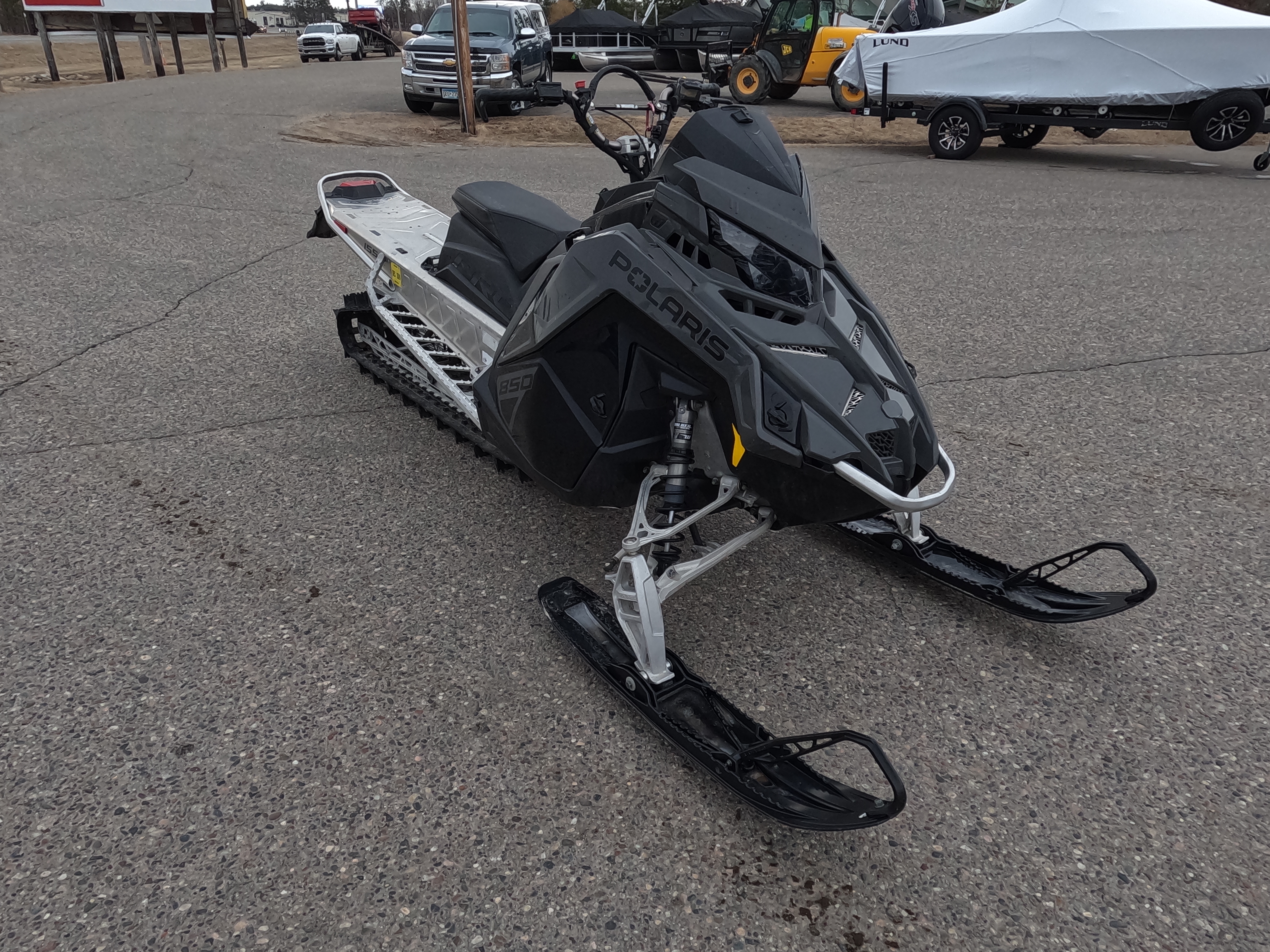2024 Polaris 850 PRO RMK 155 - Photo 6