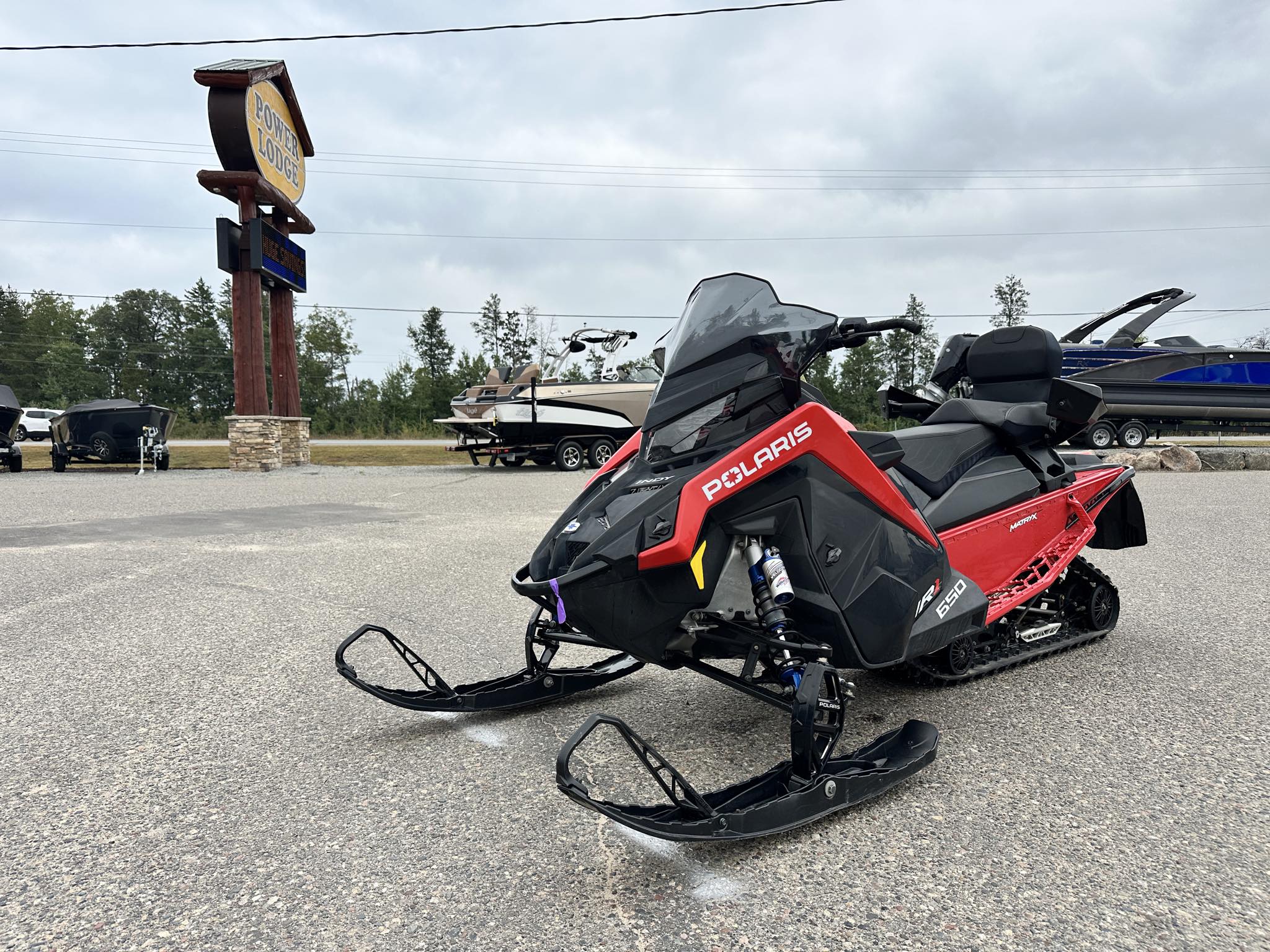 2021 Polaris 650 INDY VR1 137