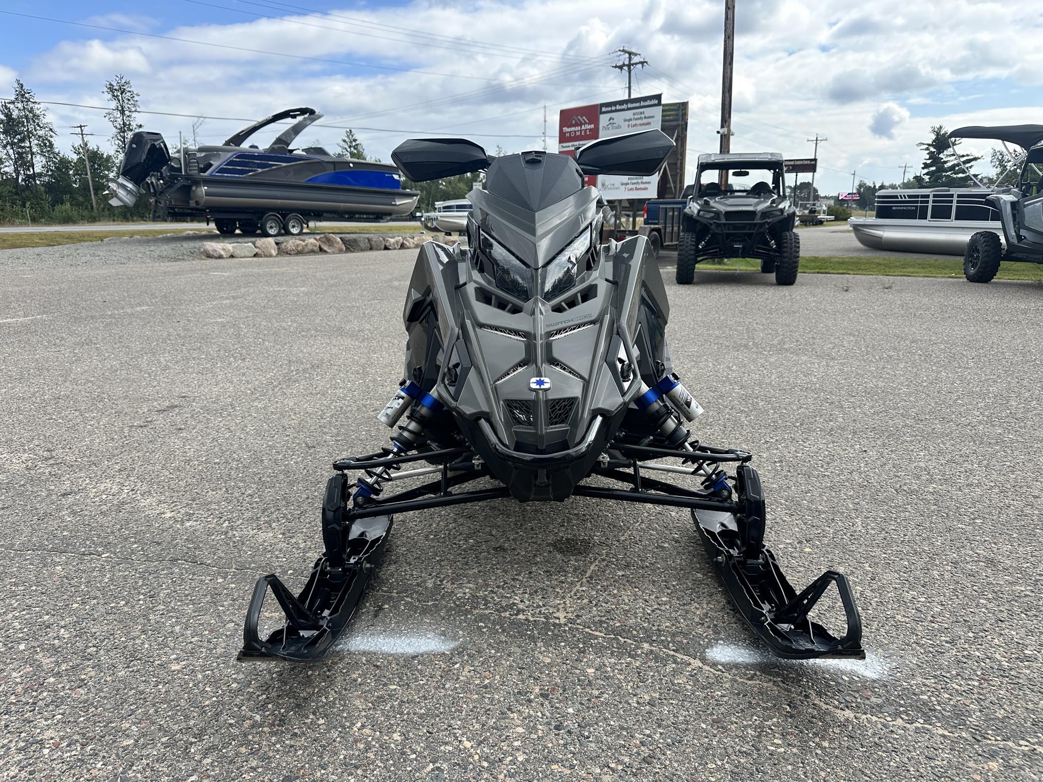 2025 Polaris 9R SWITCHBACK ASSAULT 146 - Photo 2