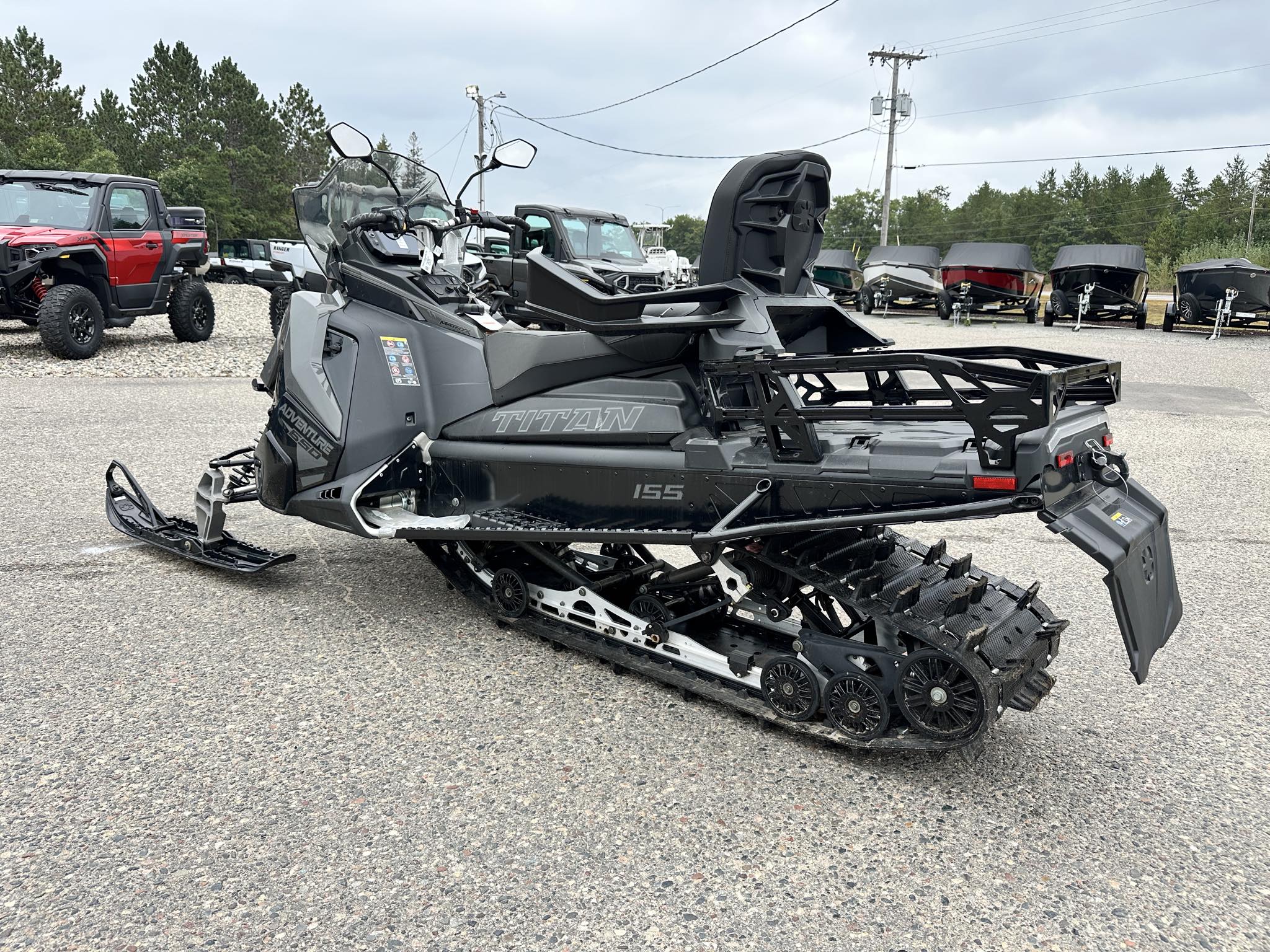 2025 Polaris 650 TITAN ADVENTURE 155 - Photo 3