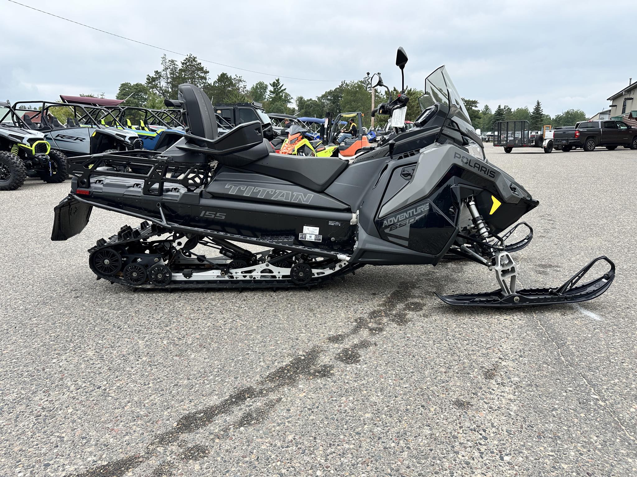 2025 Polaris 650 TITAN ADVENTURE 155 - Photo 9