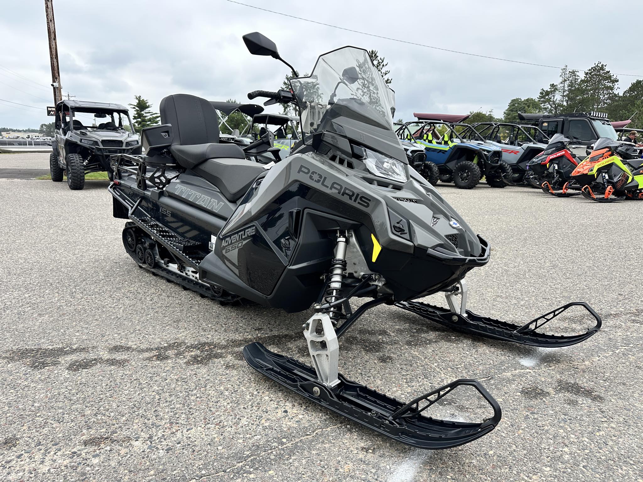 2025 Polaris 650 TITAN ADVENTURE 155 - Photo 11