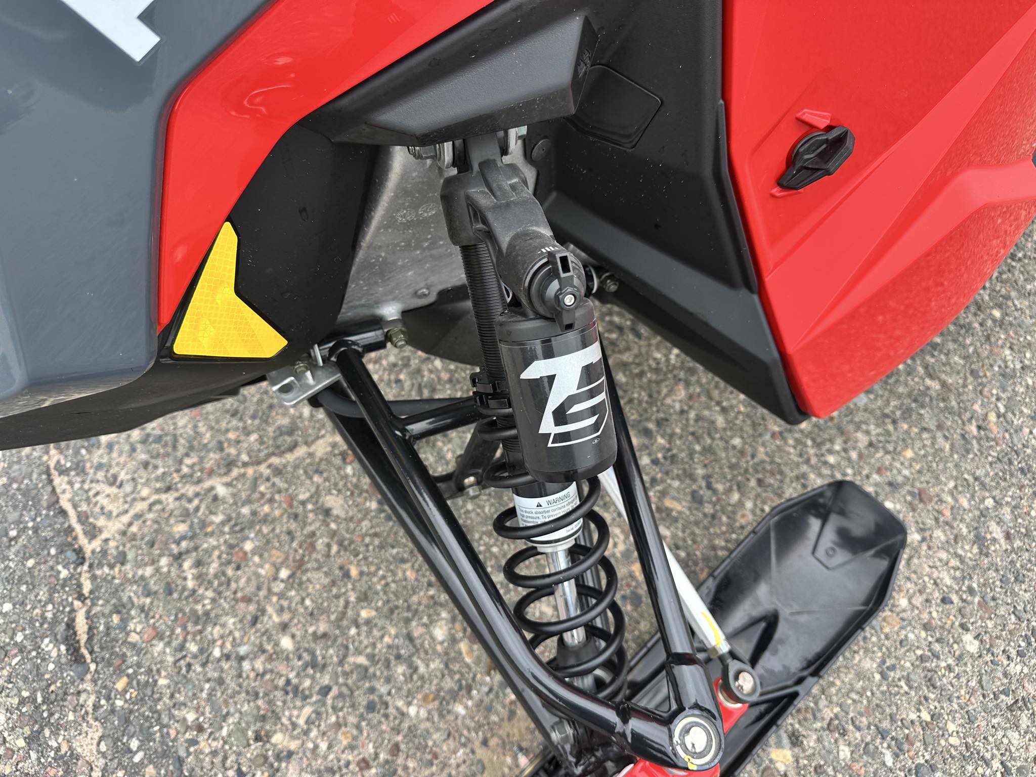 2024 Polaris S4 INDY XC 137 ES - Photo 6