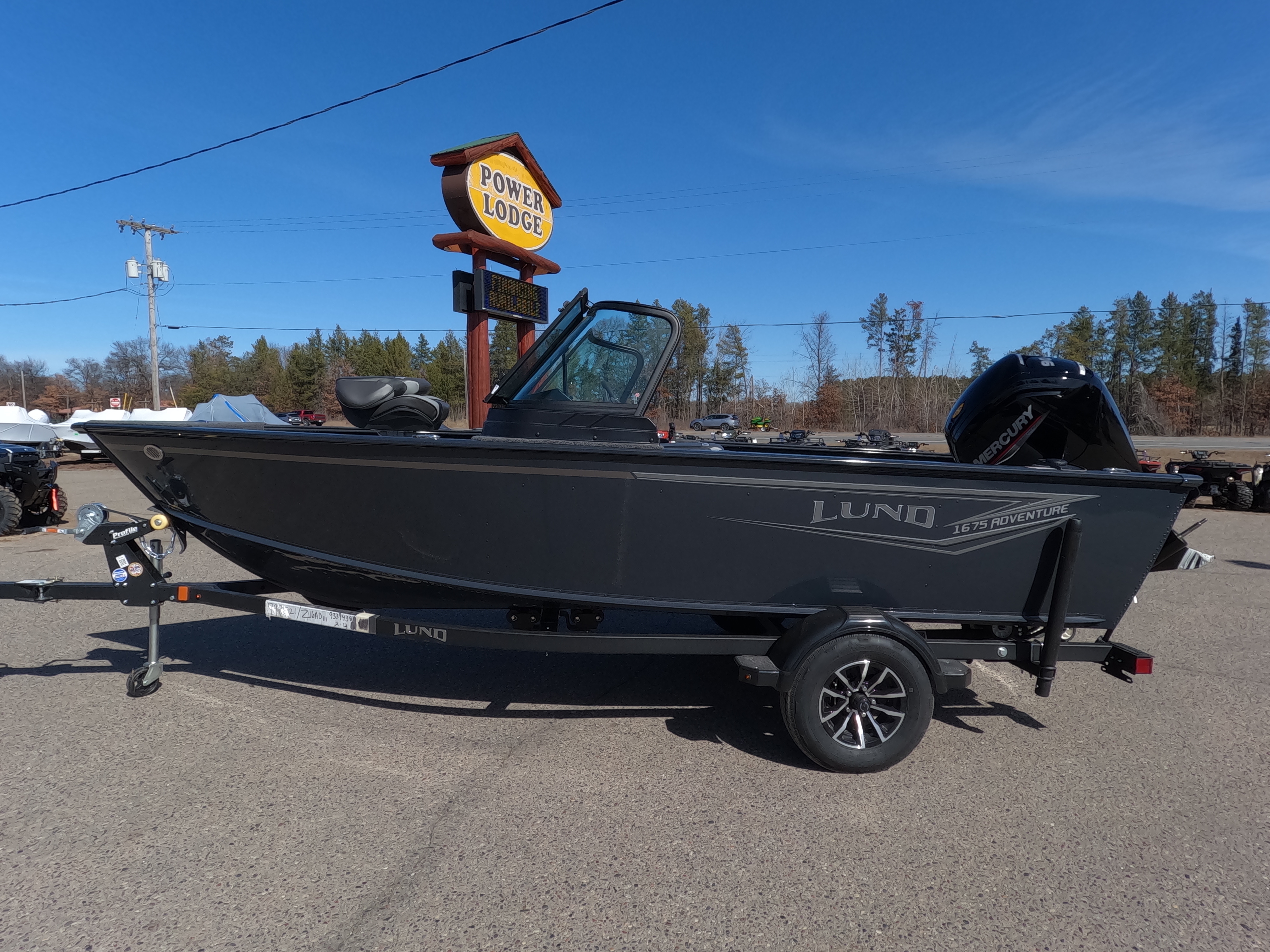2025 Lund 1675 ADVENTURE SPORT