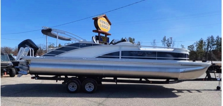 2024 Bennington 24 R - BOWRIDER SWINGBACK - VERADO 300XL - TRITOON