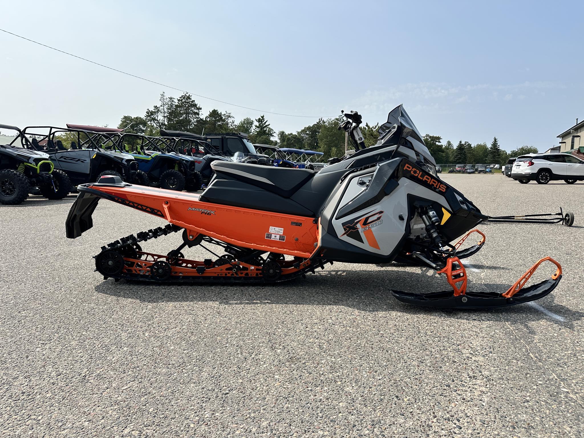 2023 Polaris 850 SWITCHBACK XC 146 - Photo 9