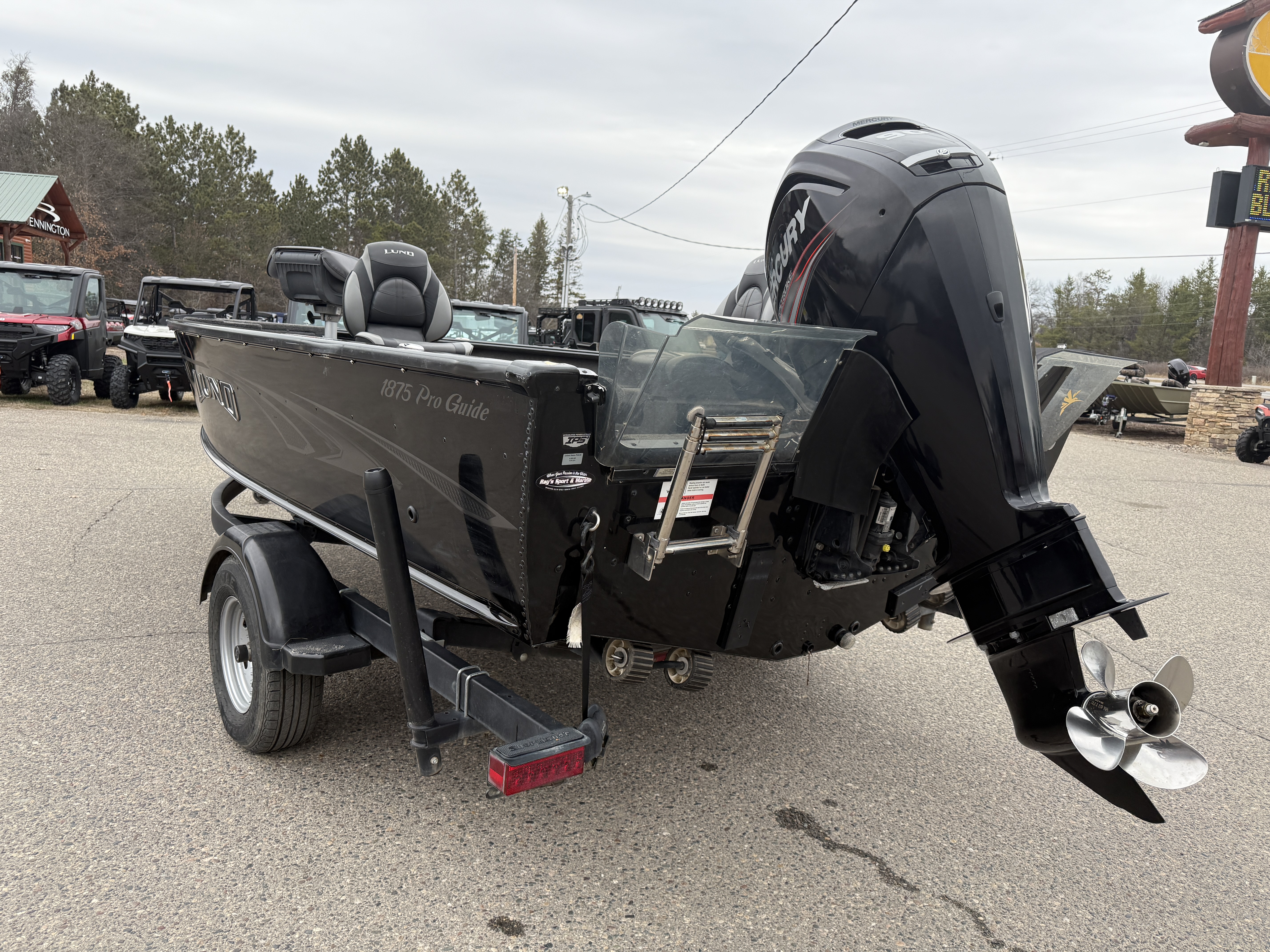 2019 Lund 1875 PRO GUIDE - Photo 2