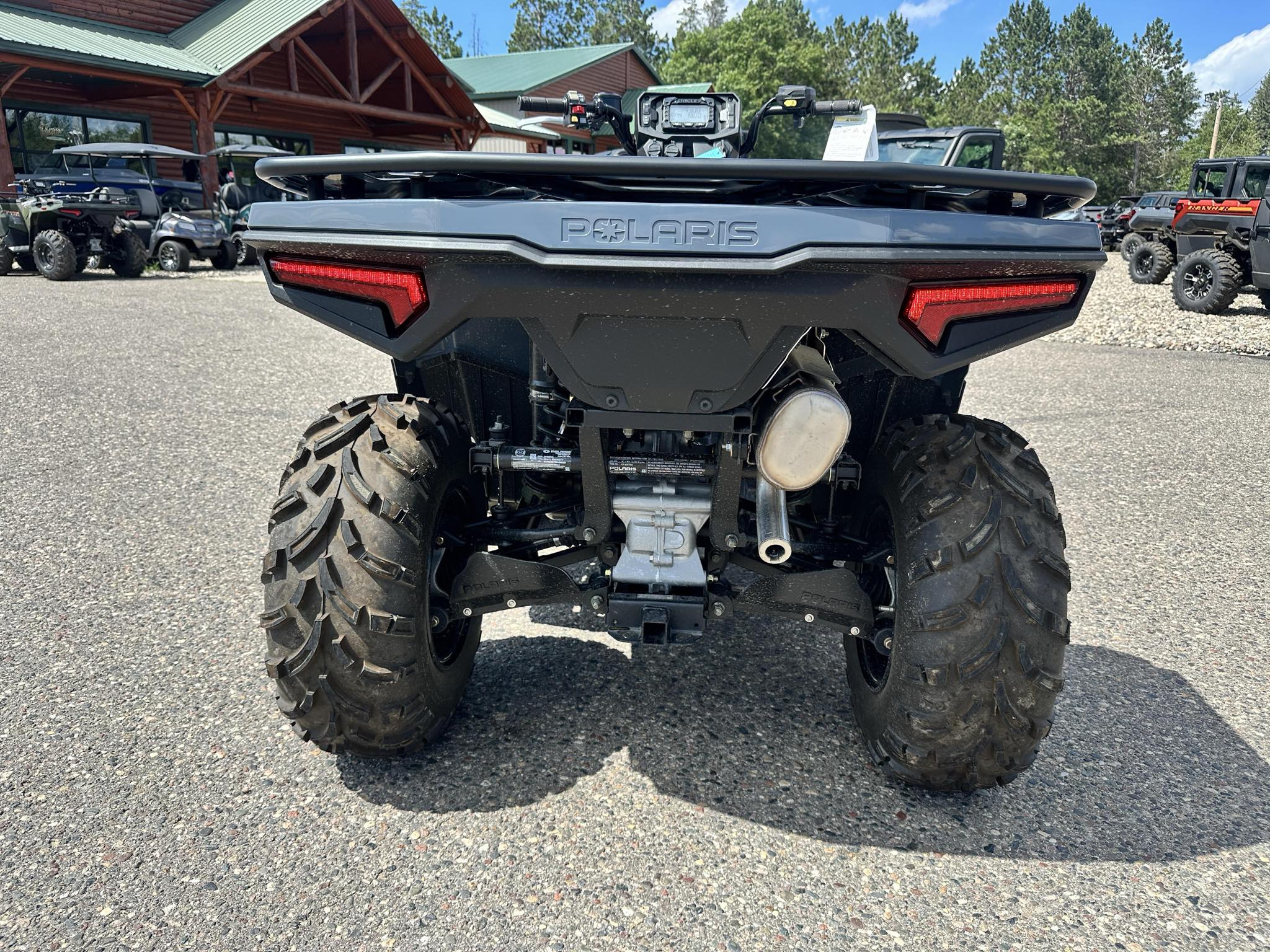 2025 Polaris SPORTSMAN 570 UTILITY HD - Photo 11