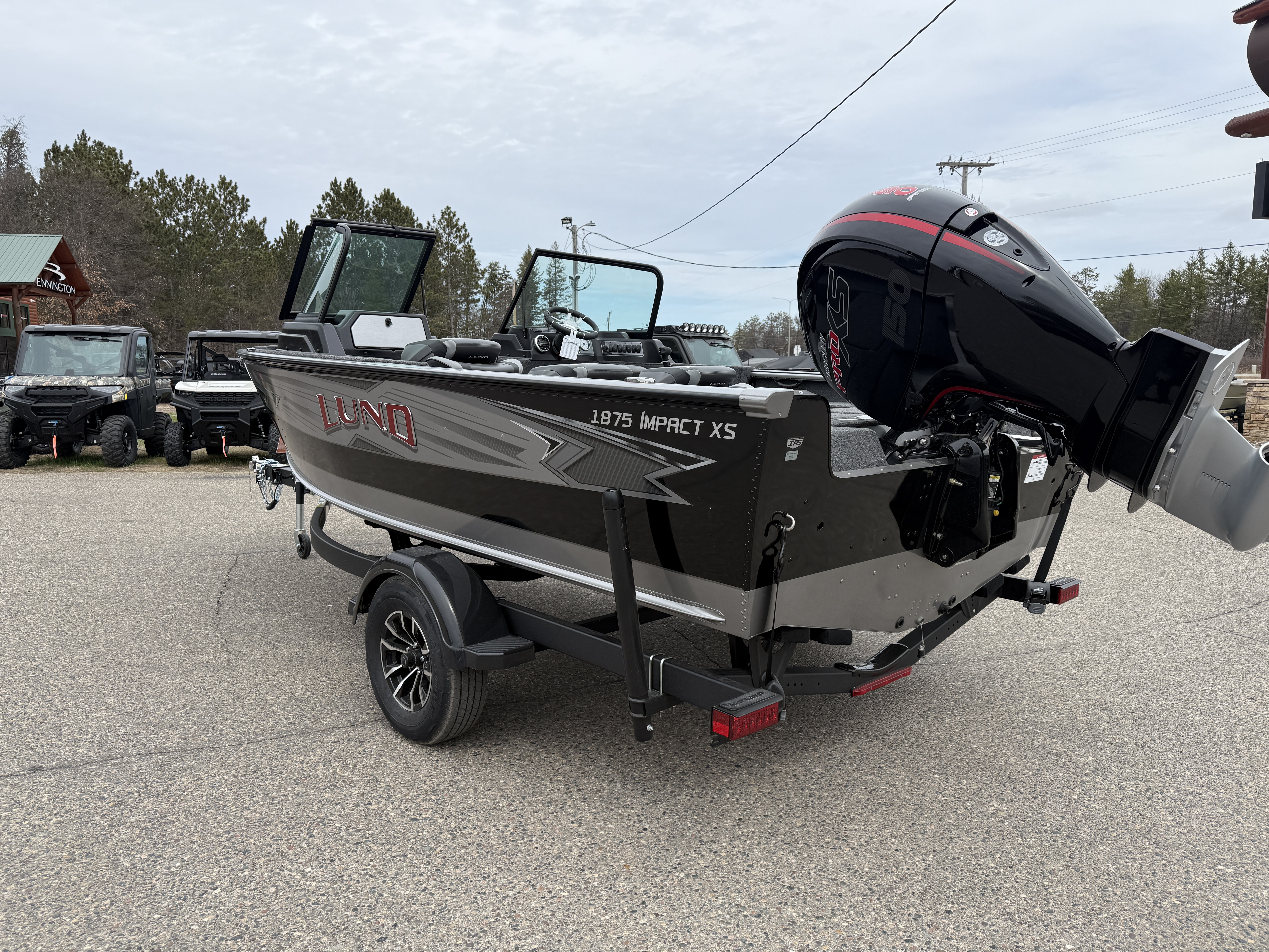 2025 Lund Lund Impact XS 1875 SS - Photo 2