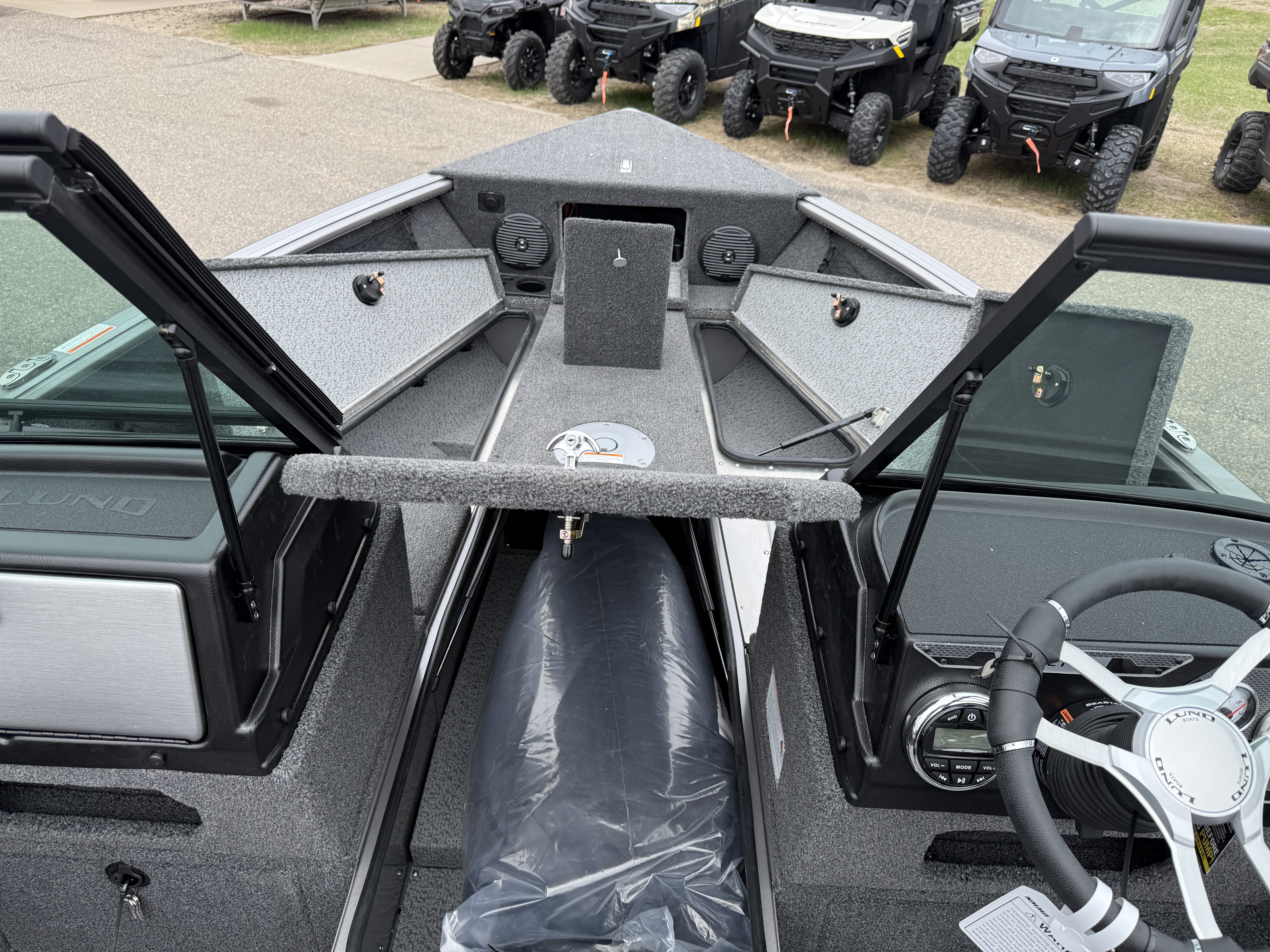 2025 Lund Lund Impact XS 1875 SS - Photo 17