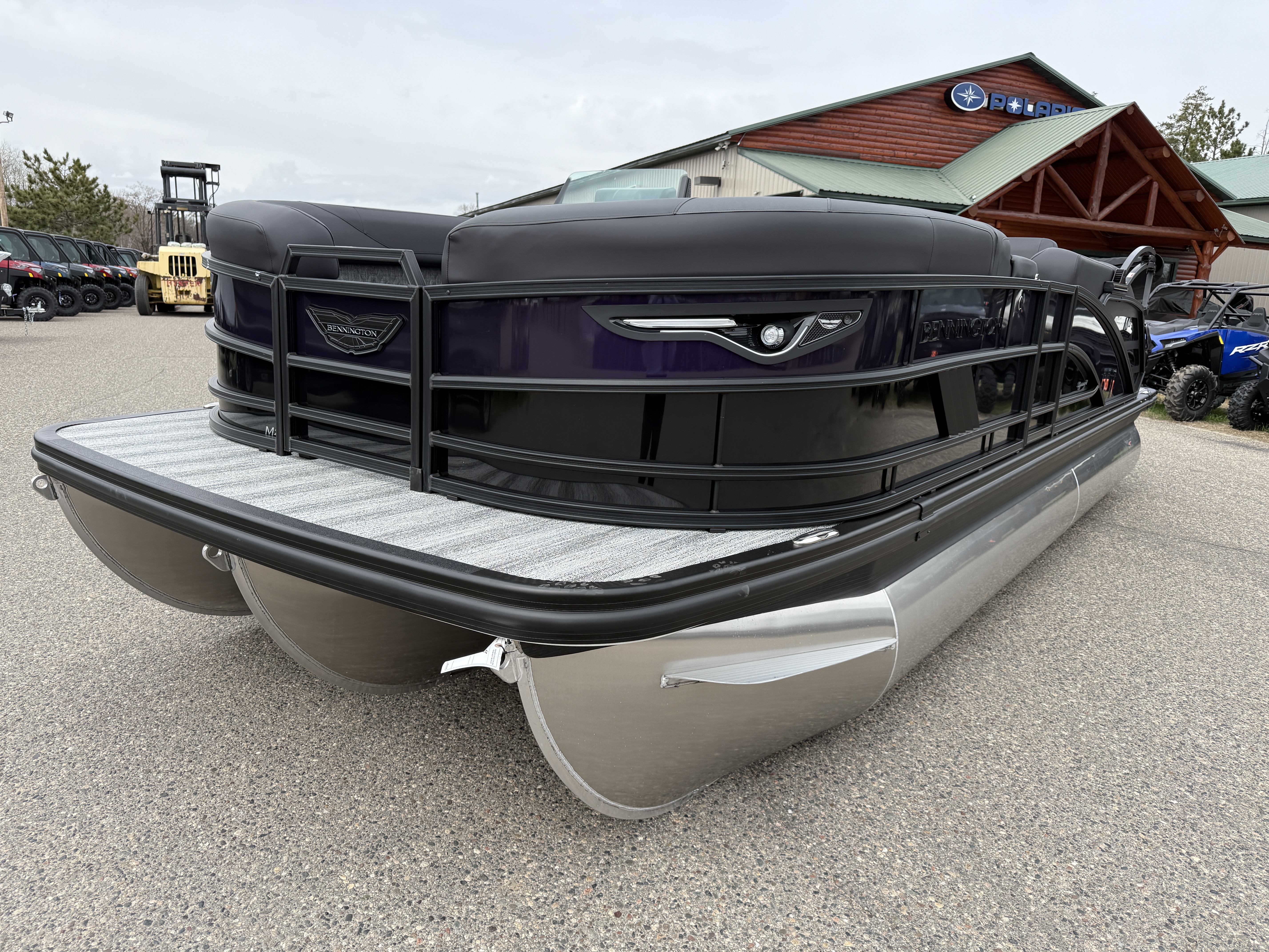 2025 Bennington 22 M - SWINGBACK SPORT - w/F150XC - TRITOON - Photo 4