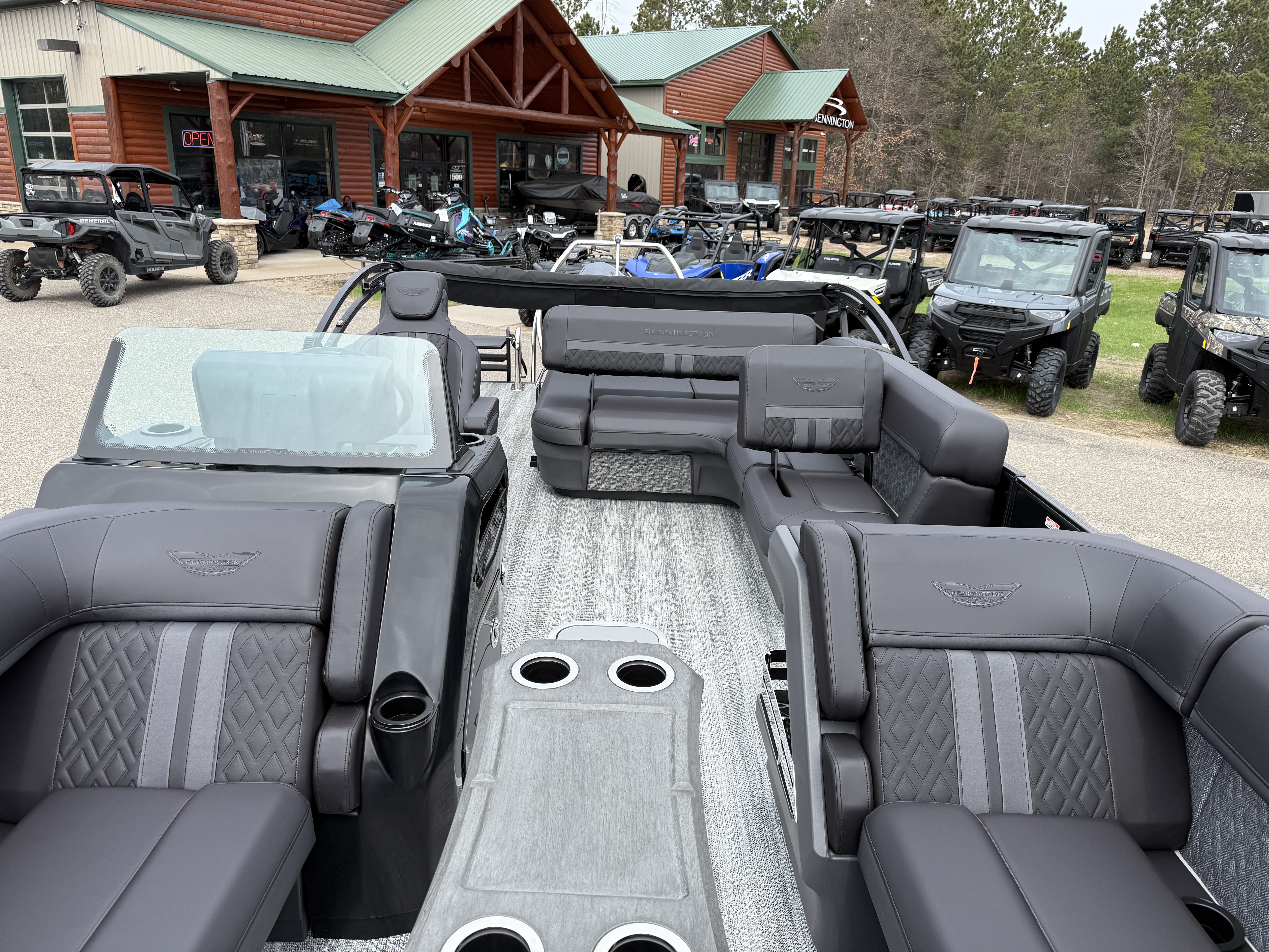 2025 Bennington 22 M - SWINGBACK SPORT - w/F150XC - TRITOON - Photo 10