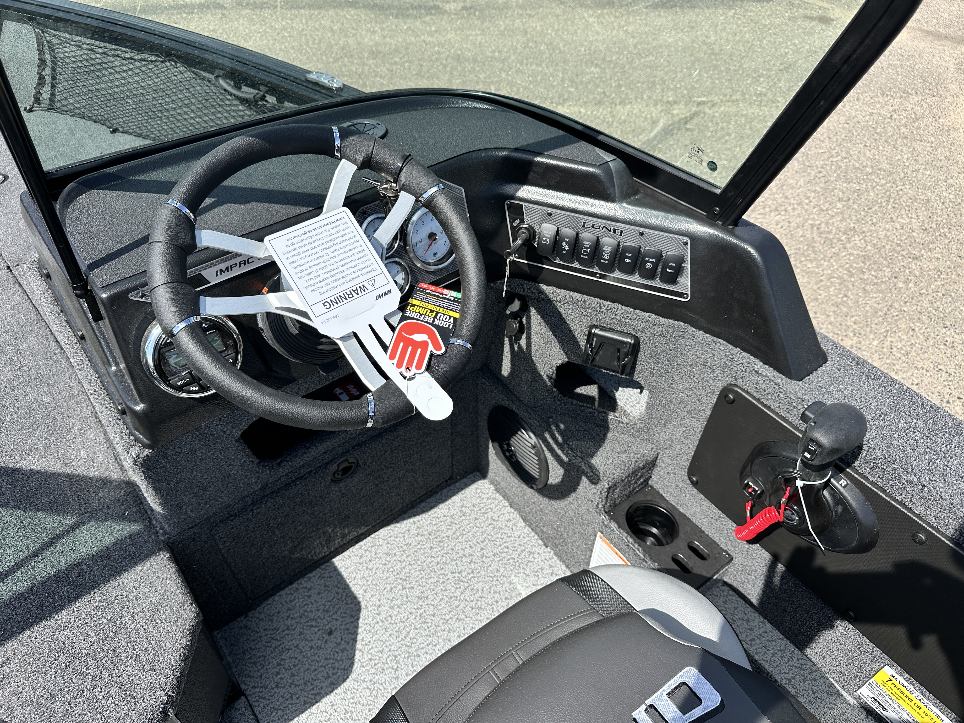 2025 Lund 1875 IMPACT XS - Photo 12