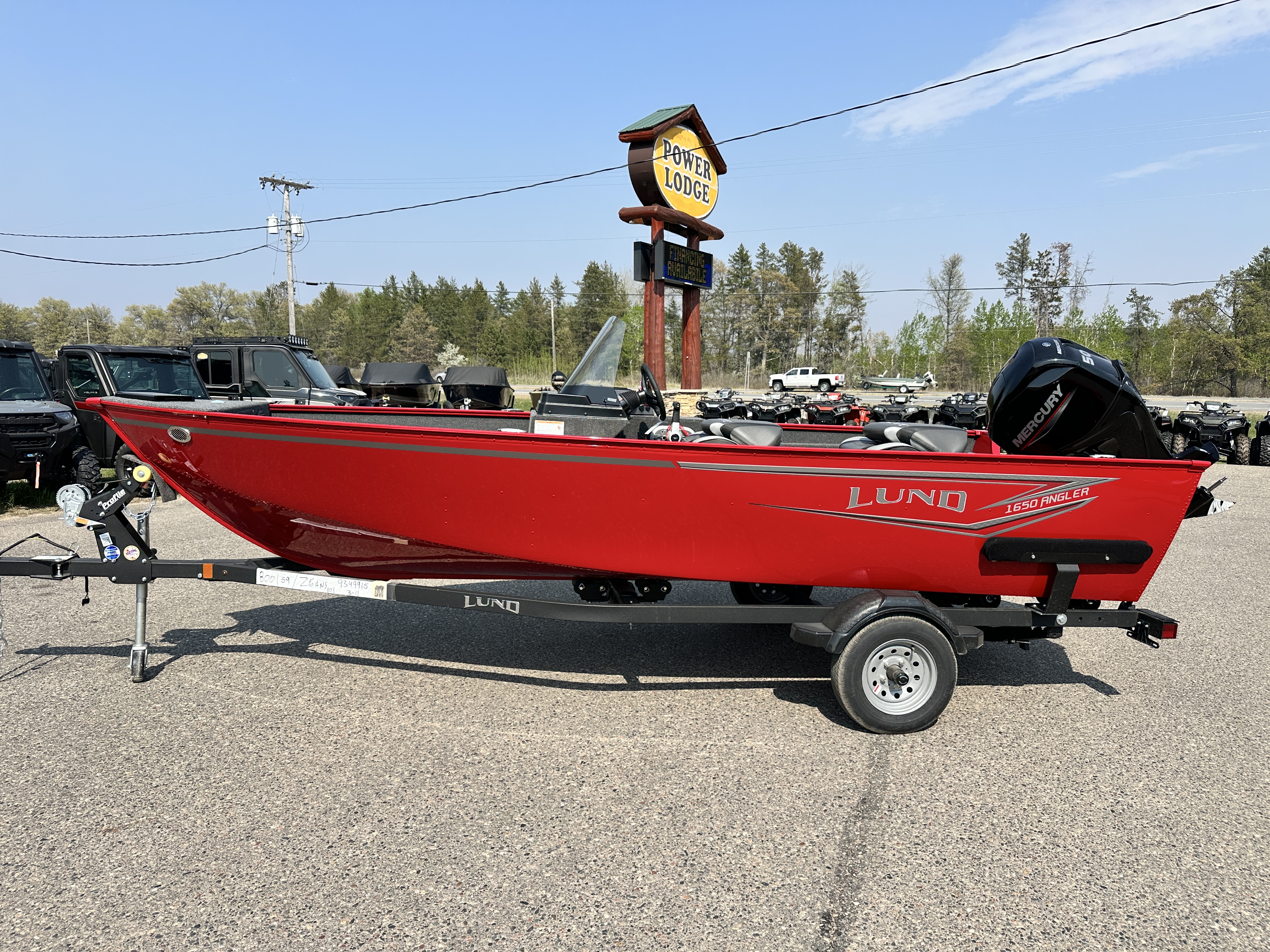 2025 Lund 1650 ANGLER SS