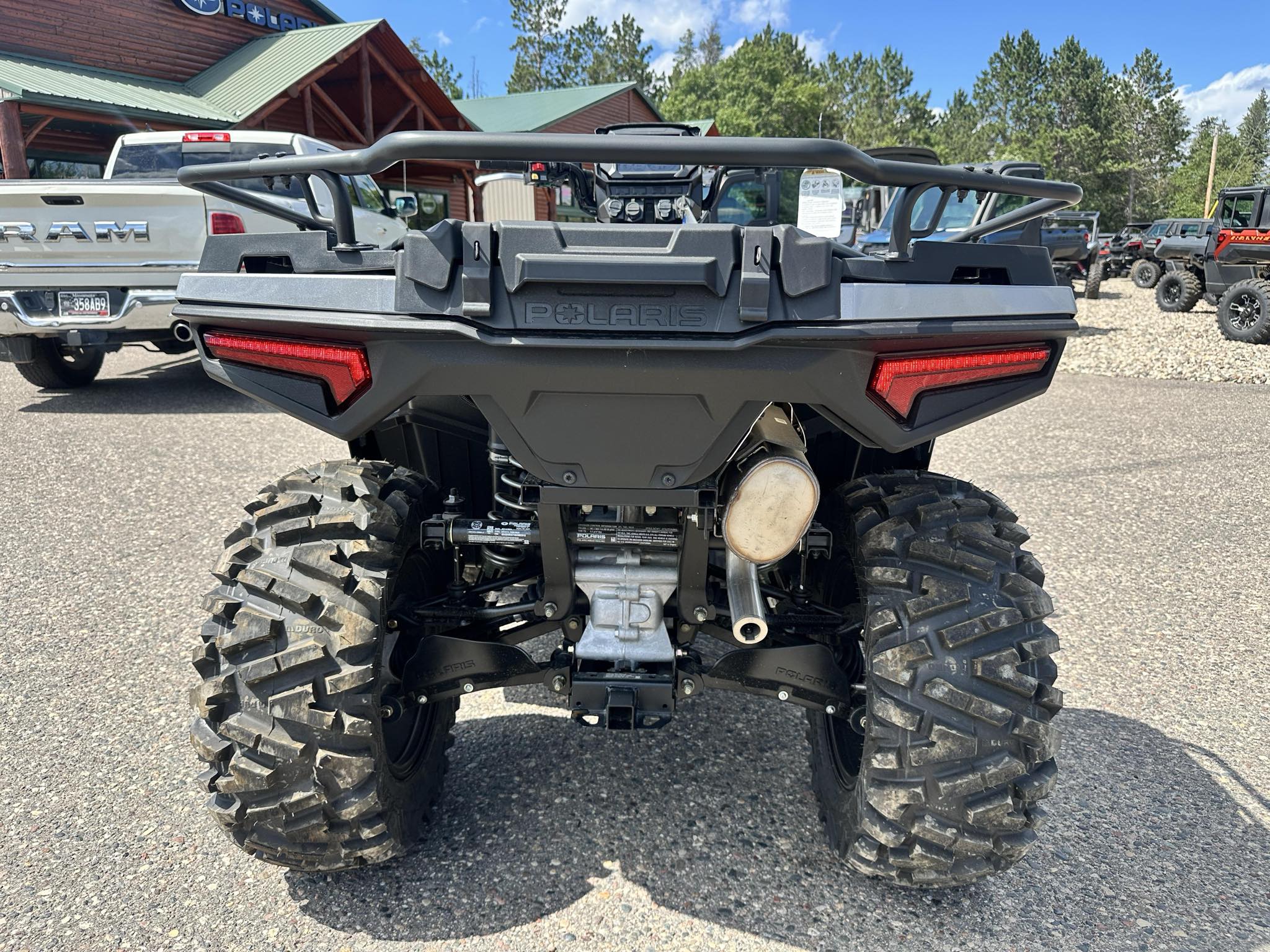 2025 Polaris SPORTSMAN 570 ULTIMATE - Photo 3