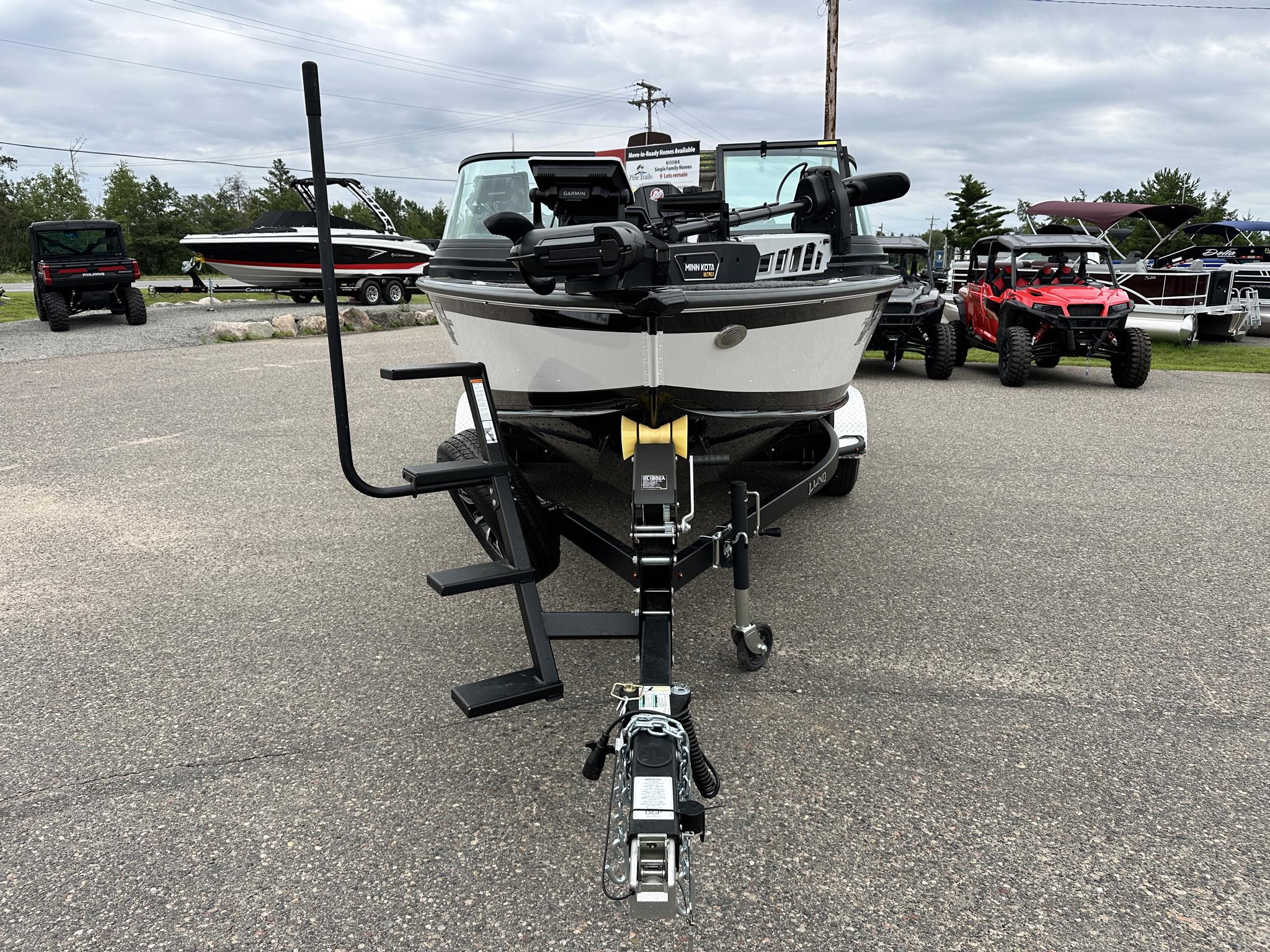 2025 Lund 1975 PRO V - Photo 12