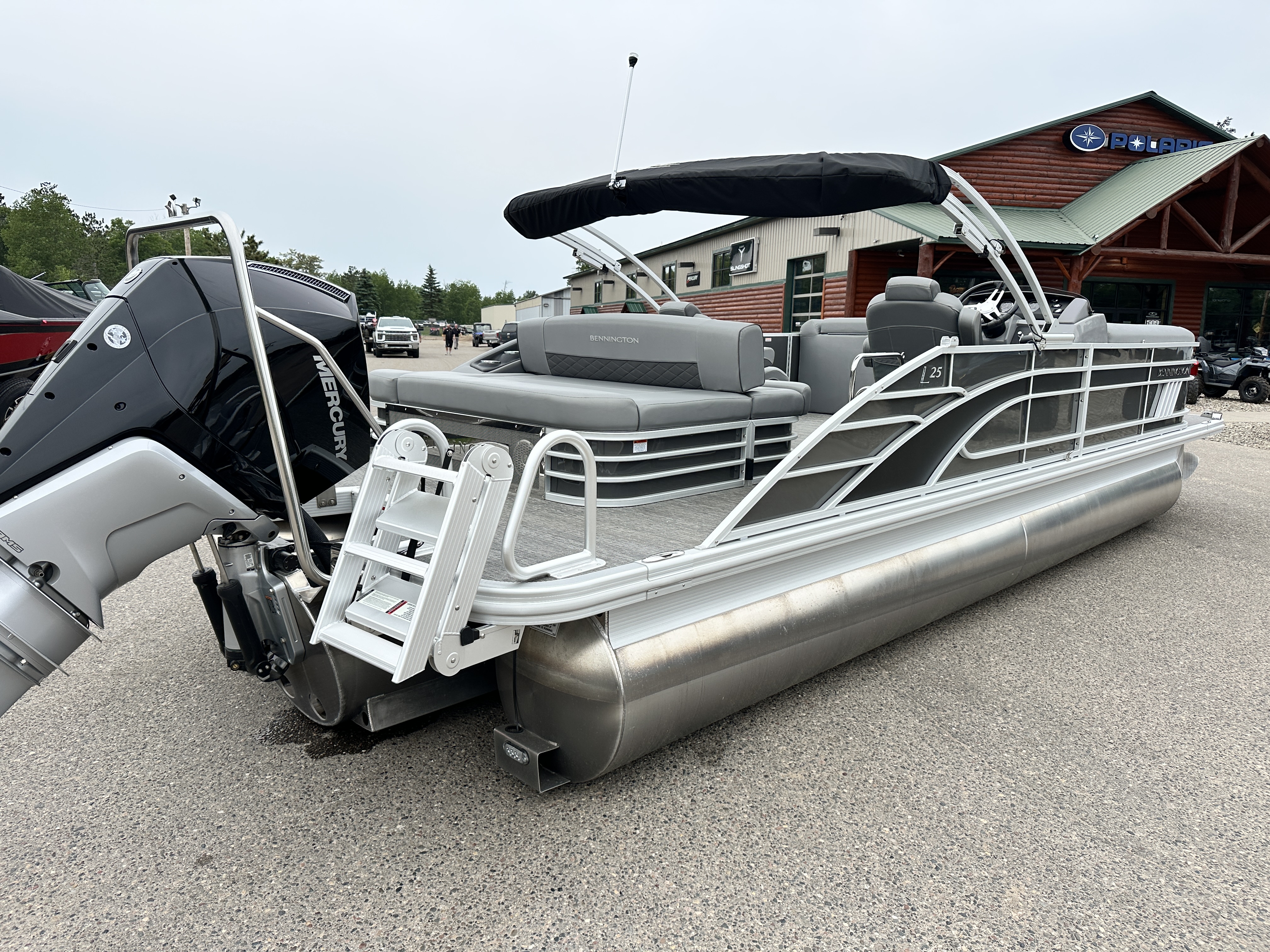2024 Bennington 25 LSB W/ 300 MERC - Photo 4