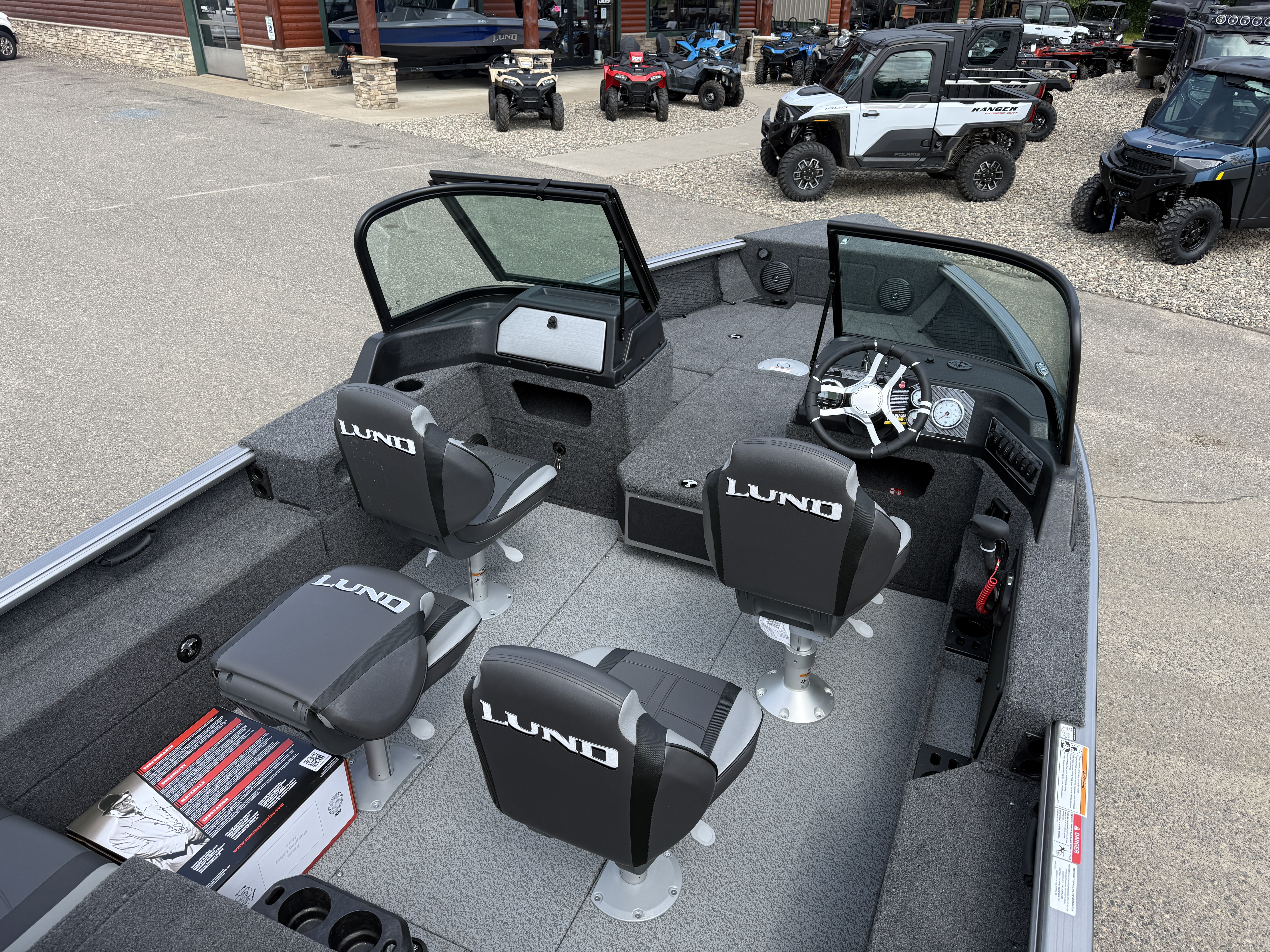 2025 Lund 1875 IMPACT XS - Photo 11