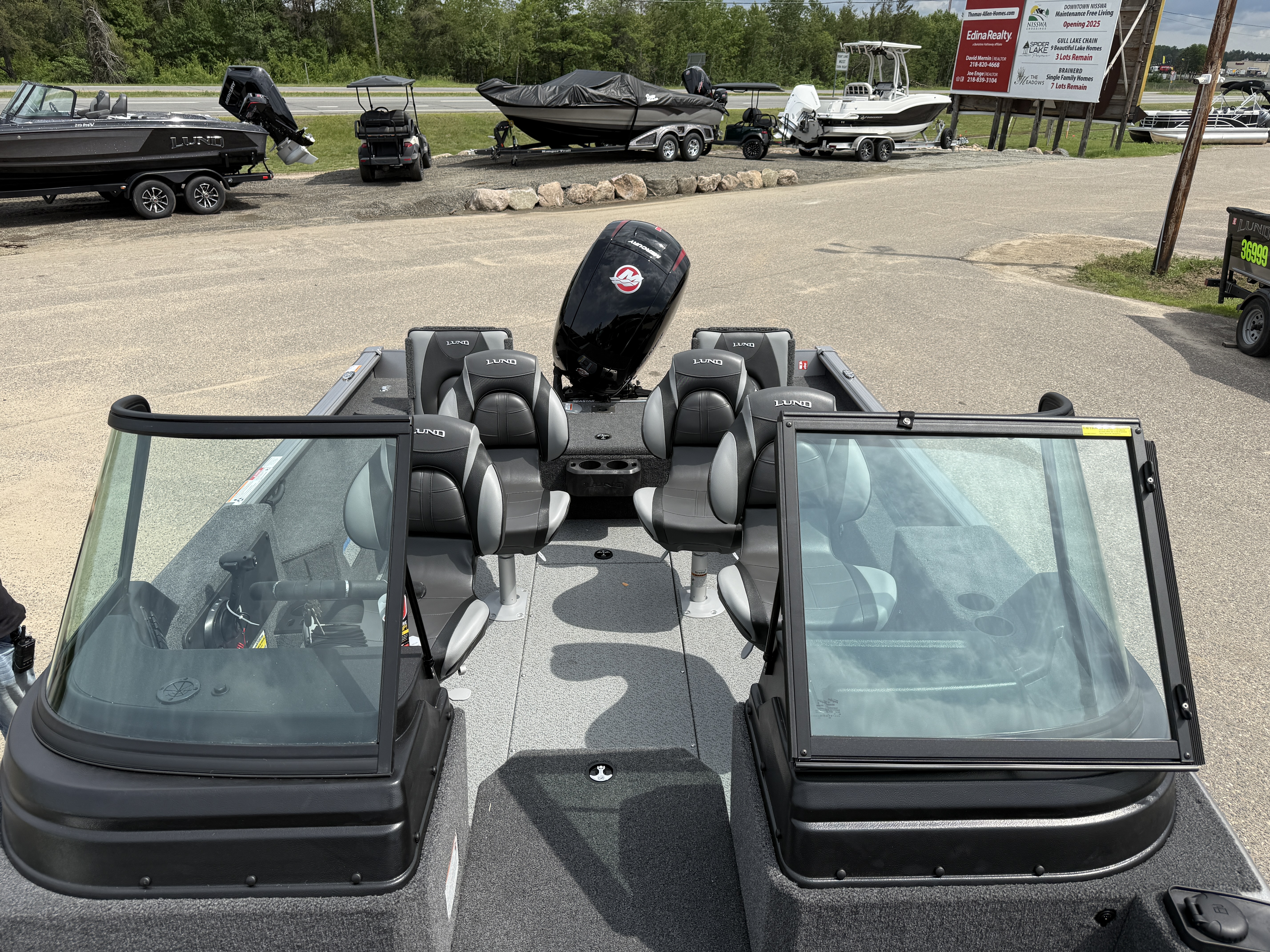 2025 Lund Impact XS 1875 Sport - Photo 12