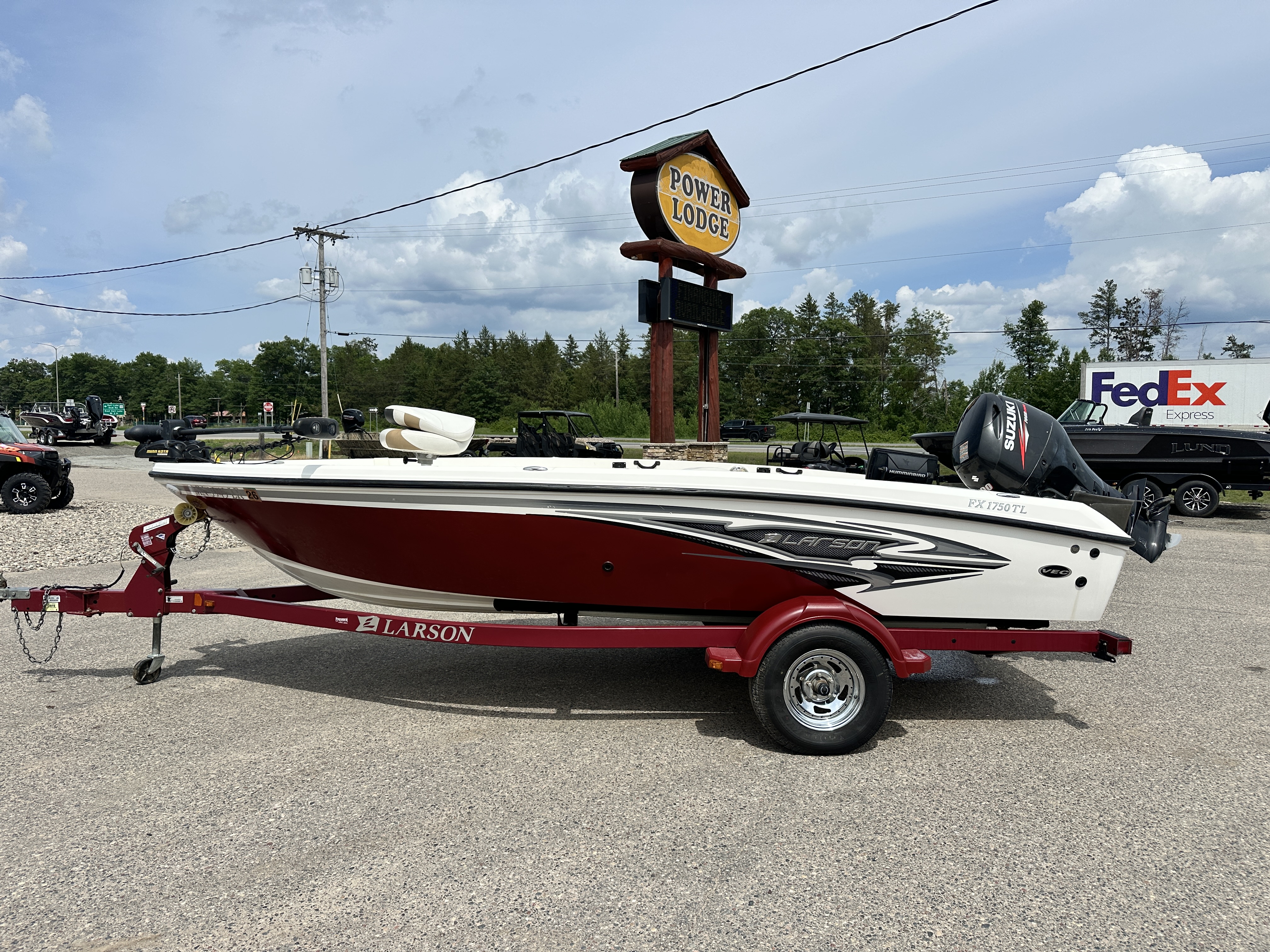 2012 Larson 1750 FX