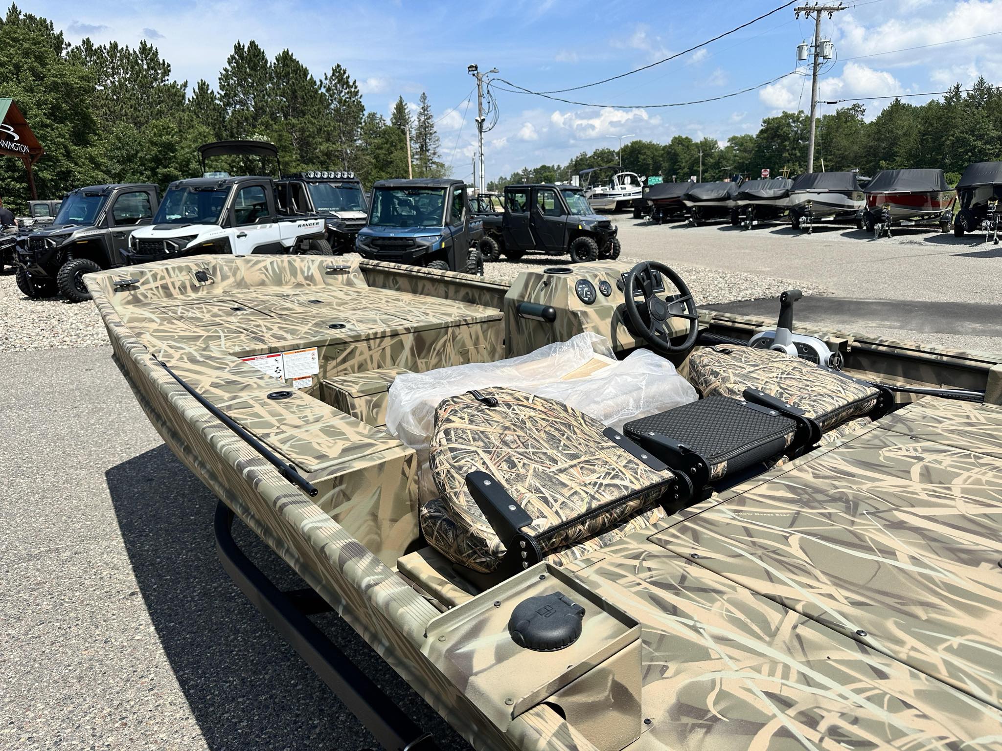 2025 Lowe Roughneck Side Console RX1860 - Photo 6