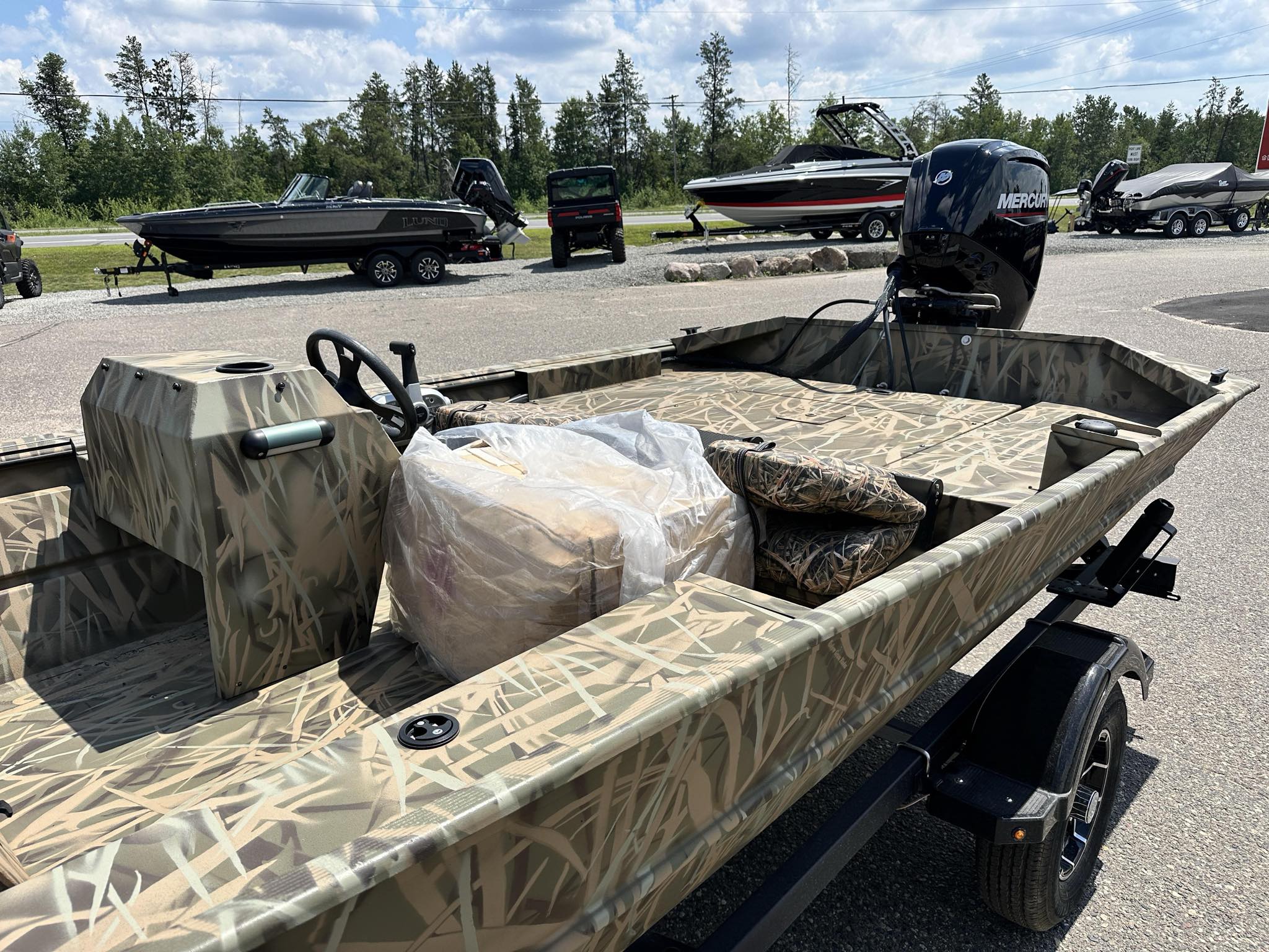 2025 Lowe Roughneck Side Console RX1860 - Photo 9