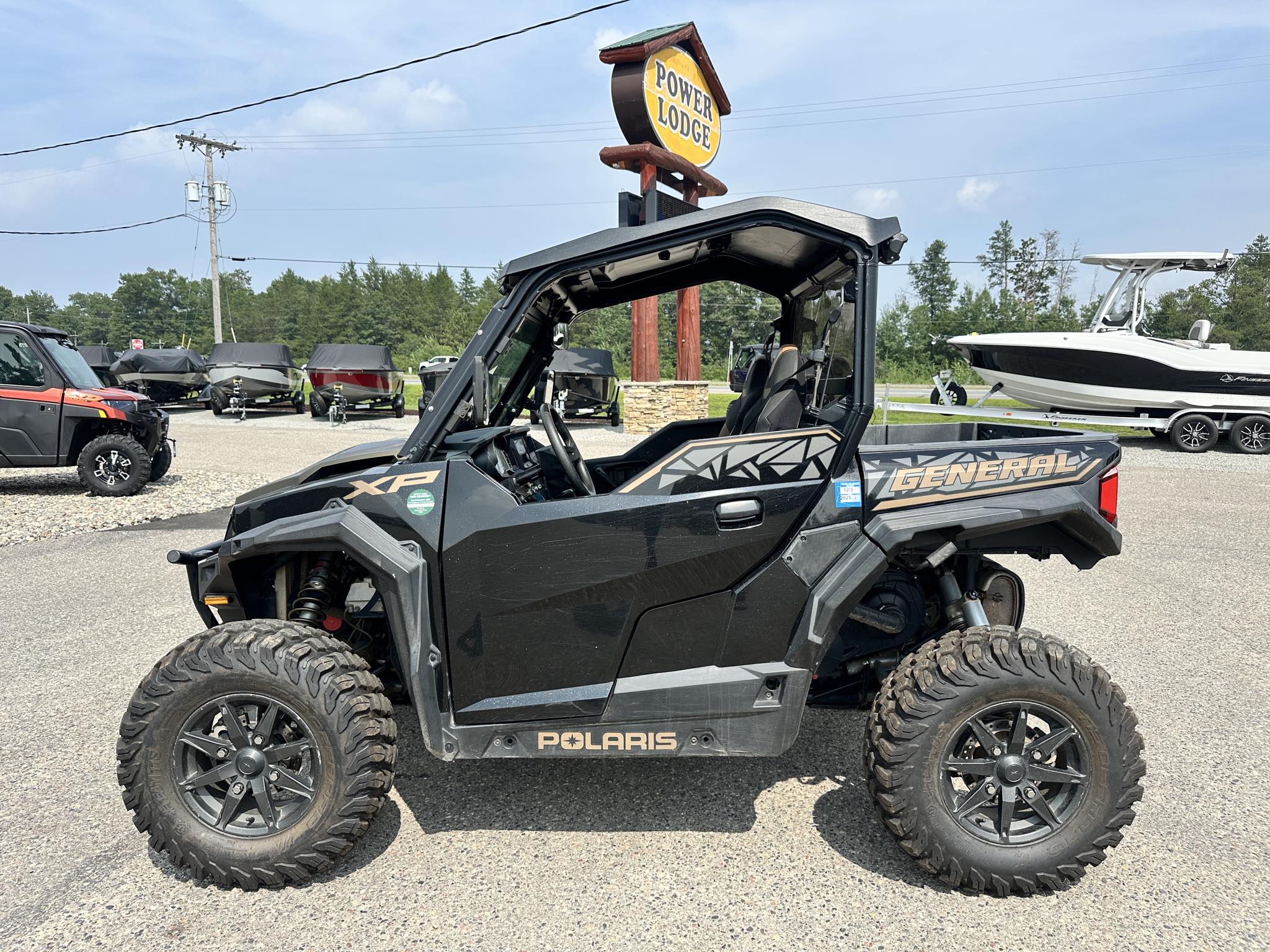 2022 Polaris GENERAL XP 1000 DELUXE - BLACK CRYSTAL Deluxe