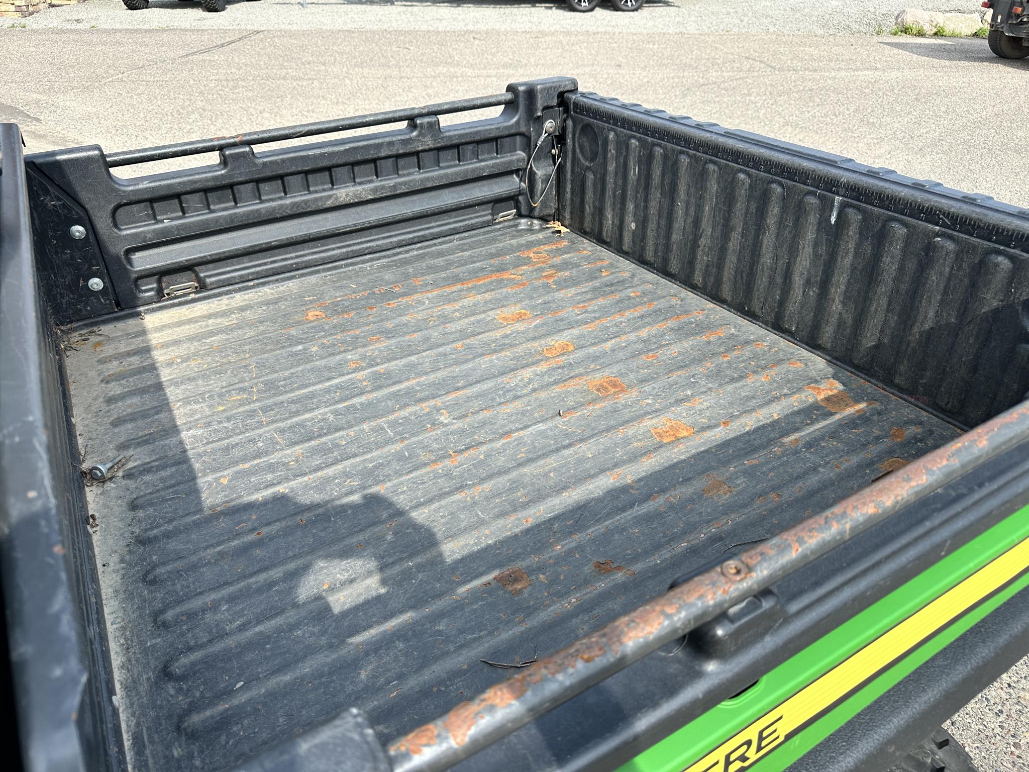 2013 John Deere Gator™ XUV 825i S4 - Photo 3